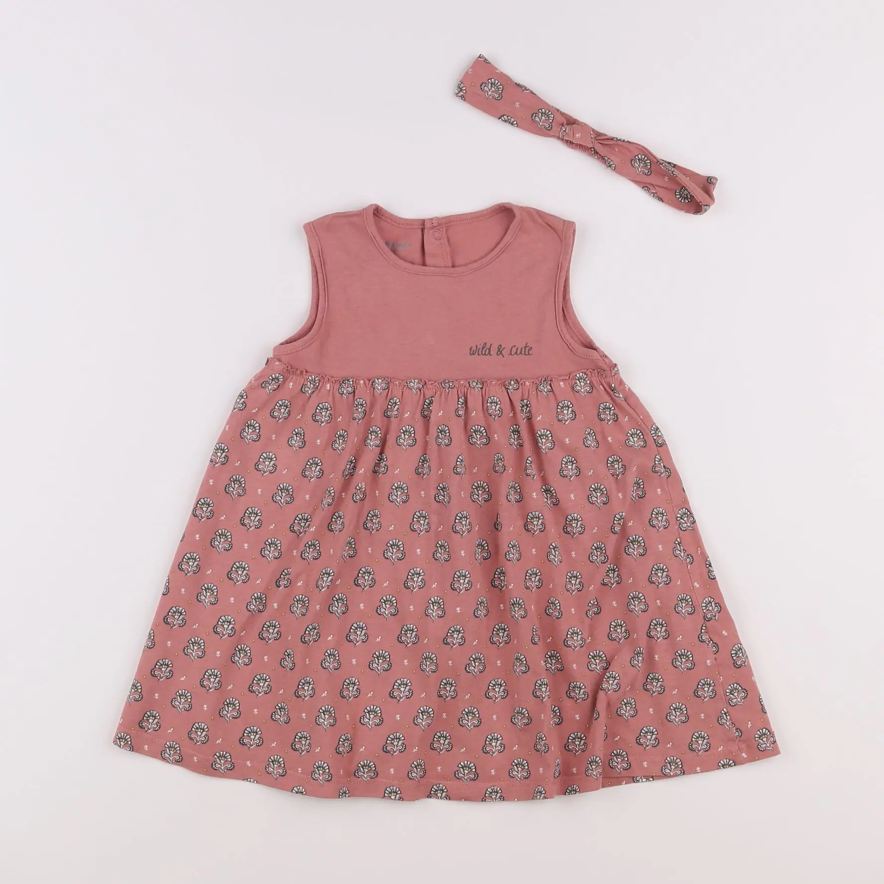 Robe rose
