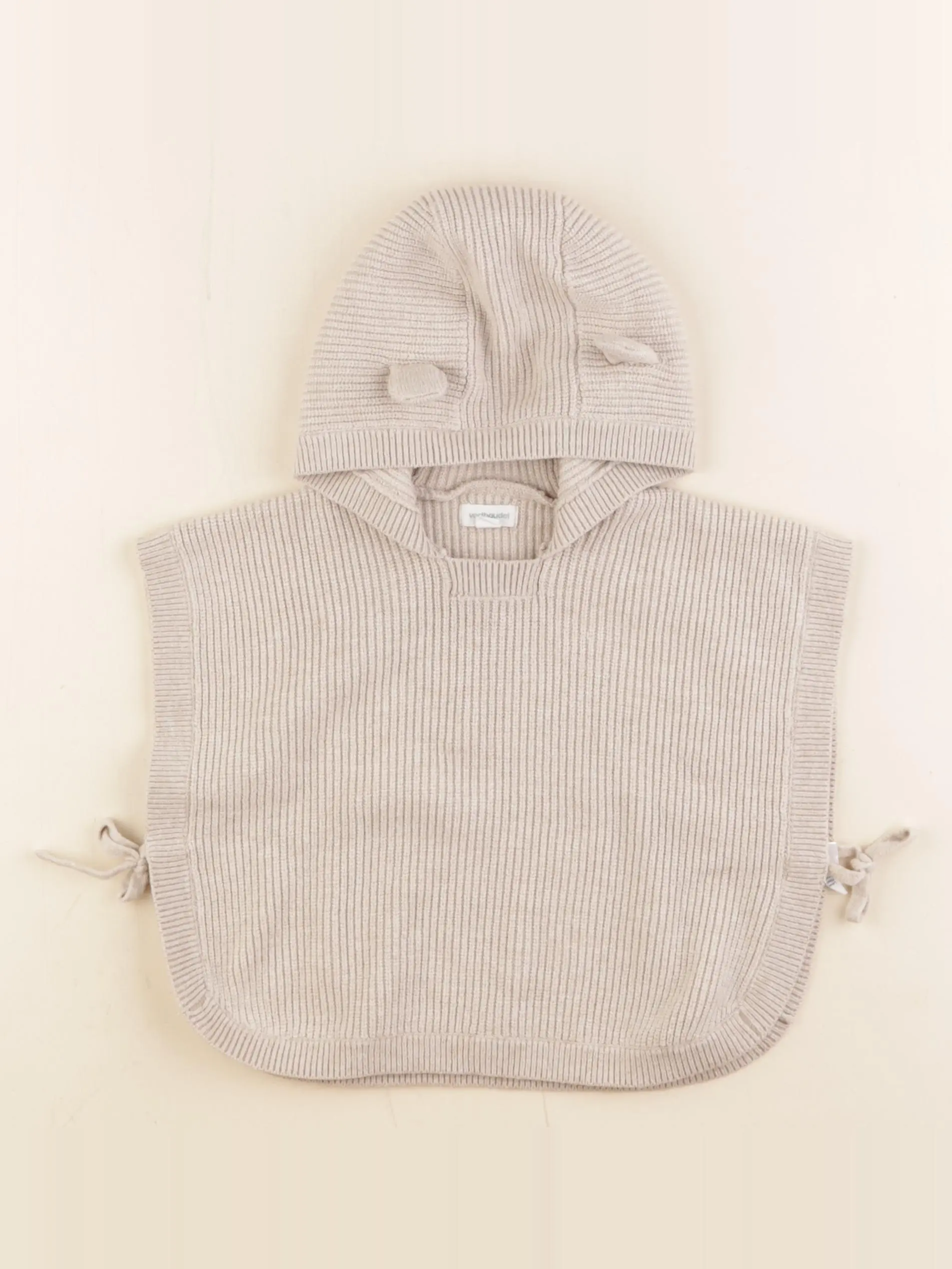 Cape beige