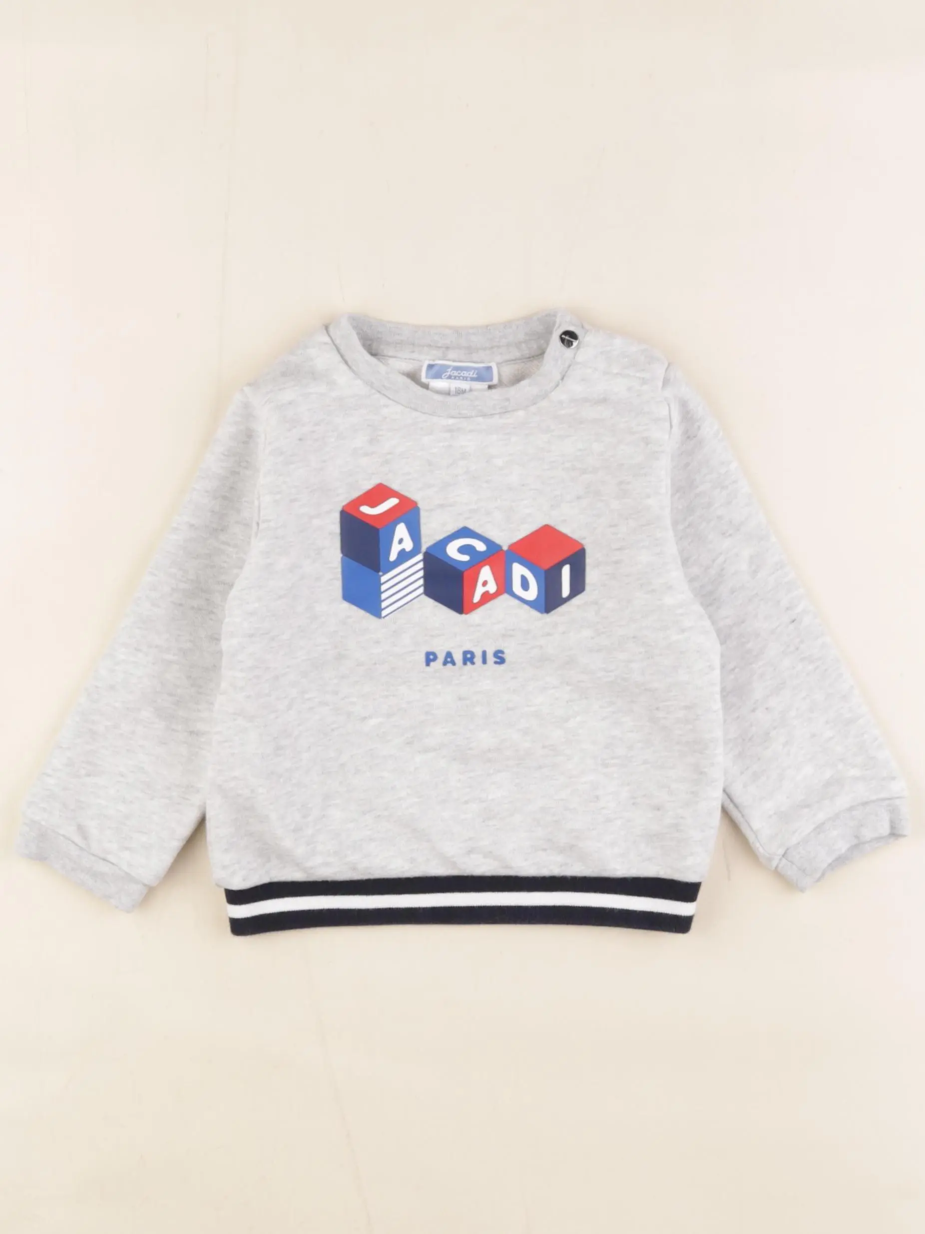 Sweat gris