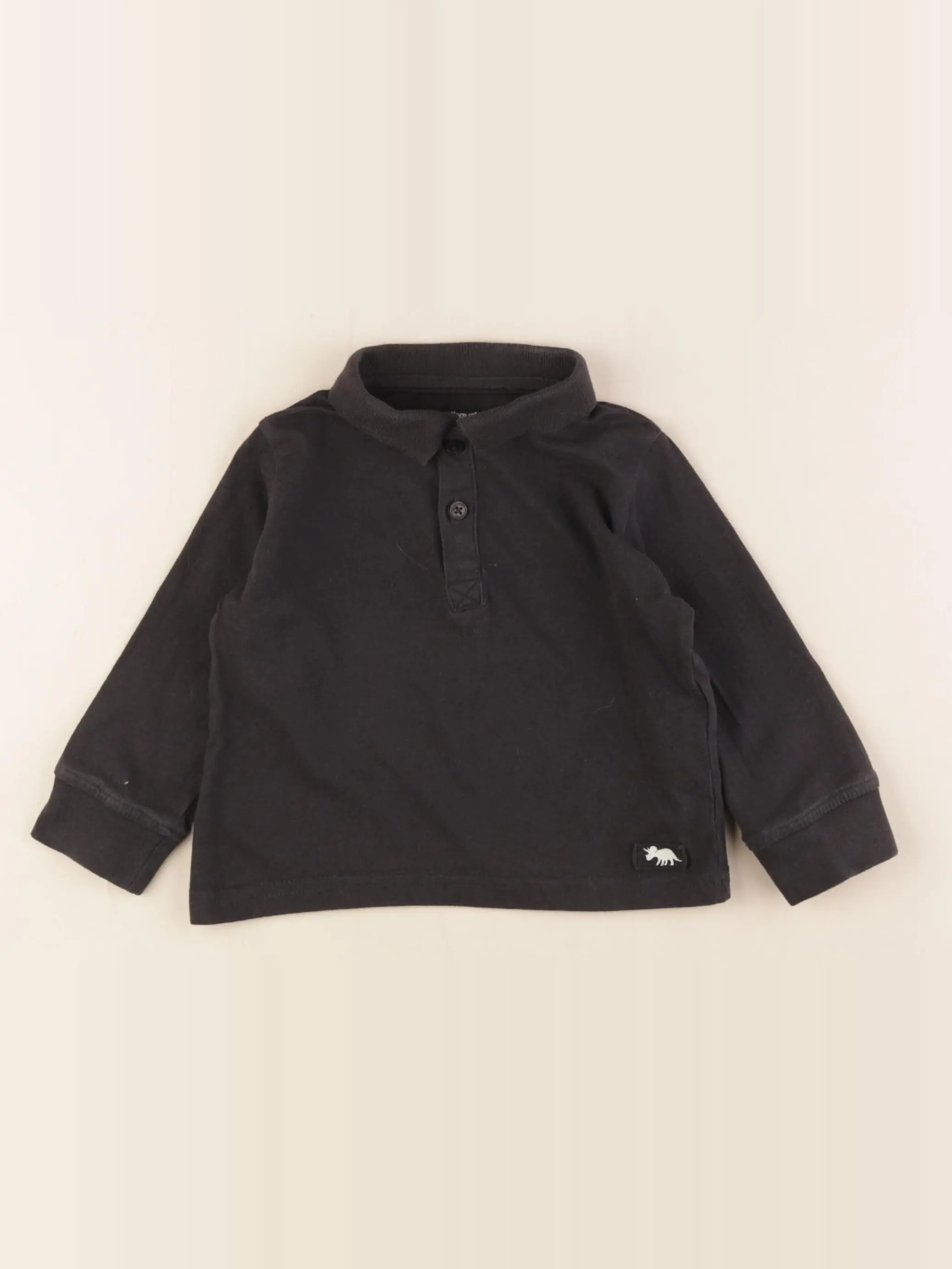 Polo noir