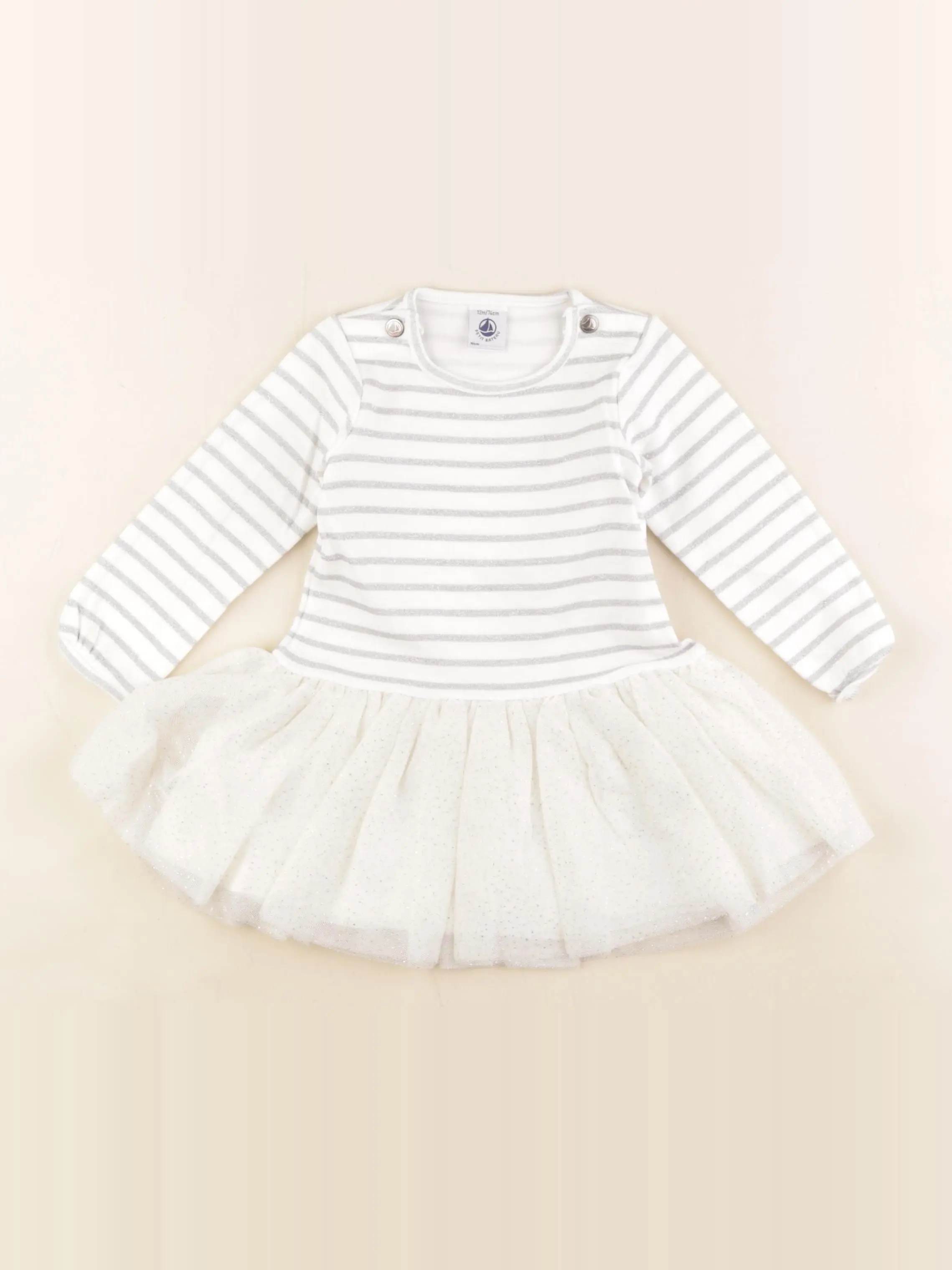 Robe blanc, argent