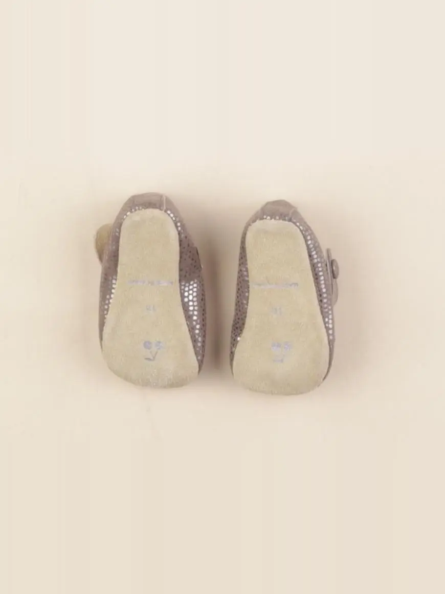 Chaussons argent, gris - Image 2