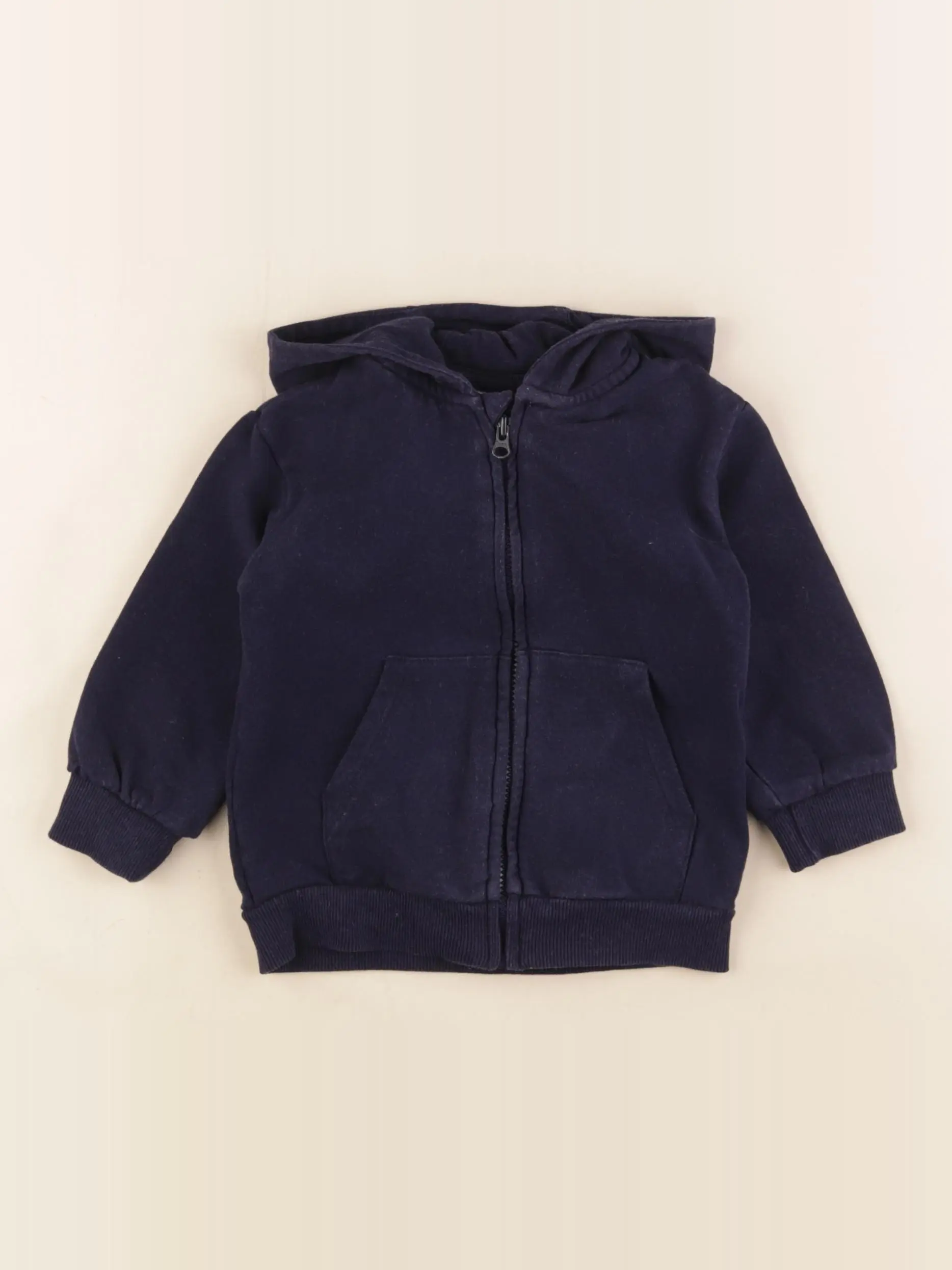 Sweat bleu