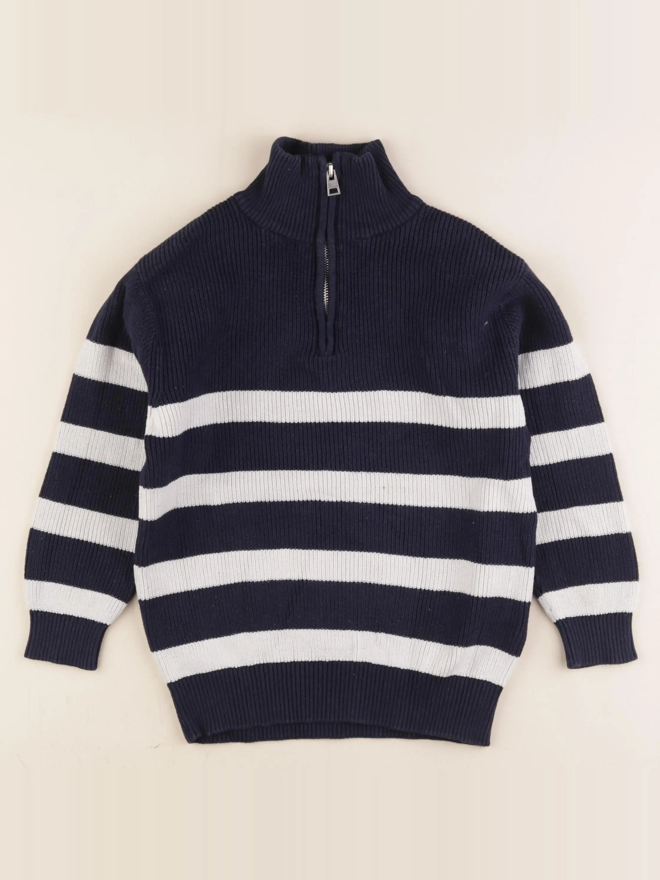 Pull blanc, bleu