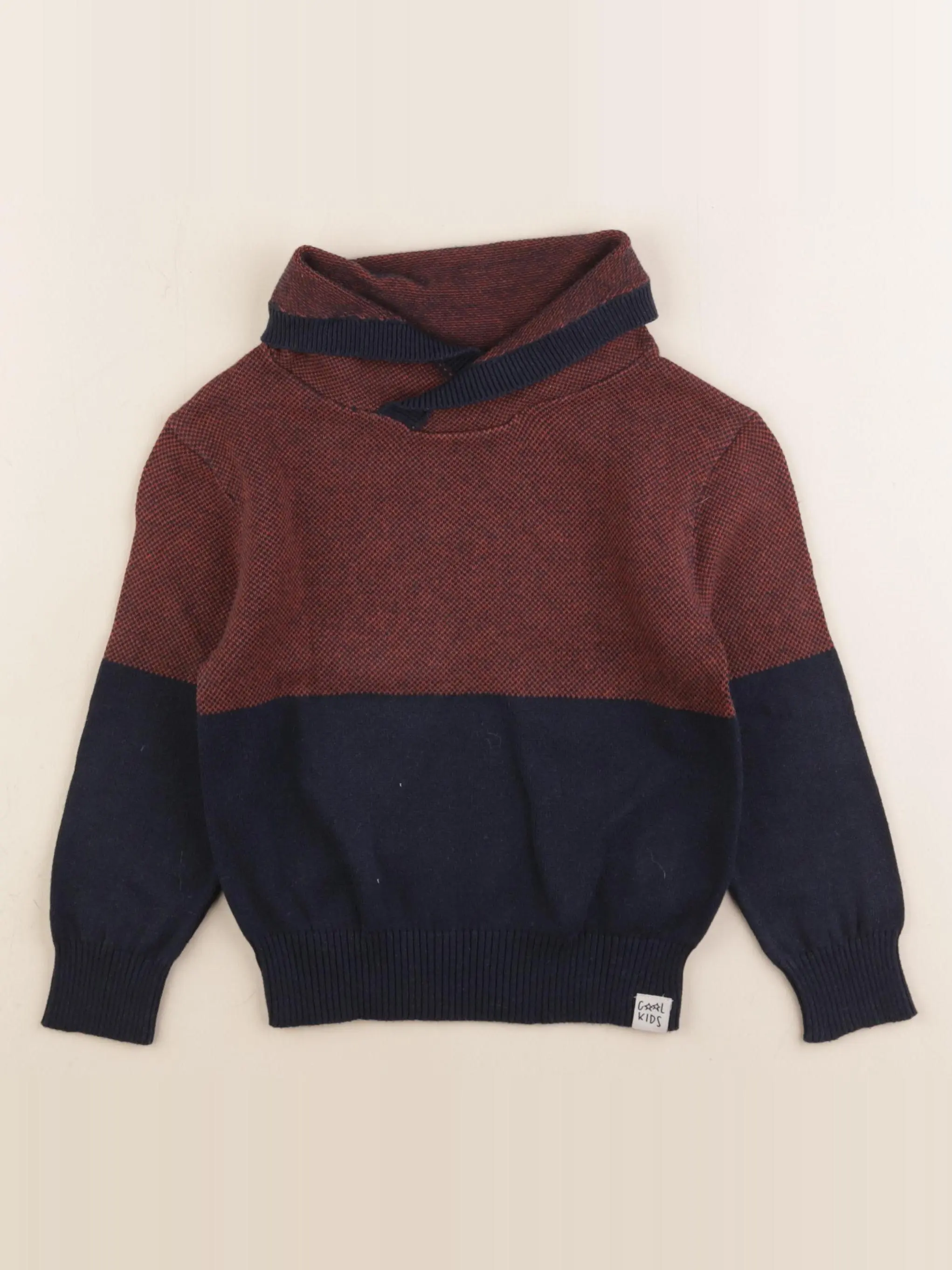 Pull rouge