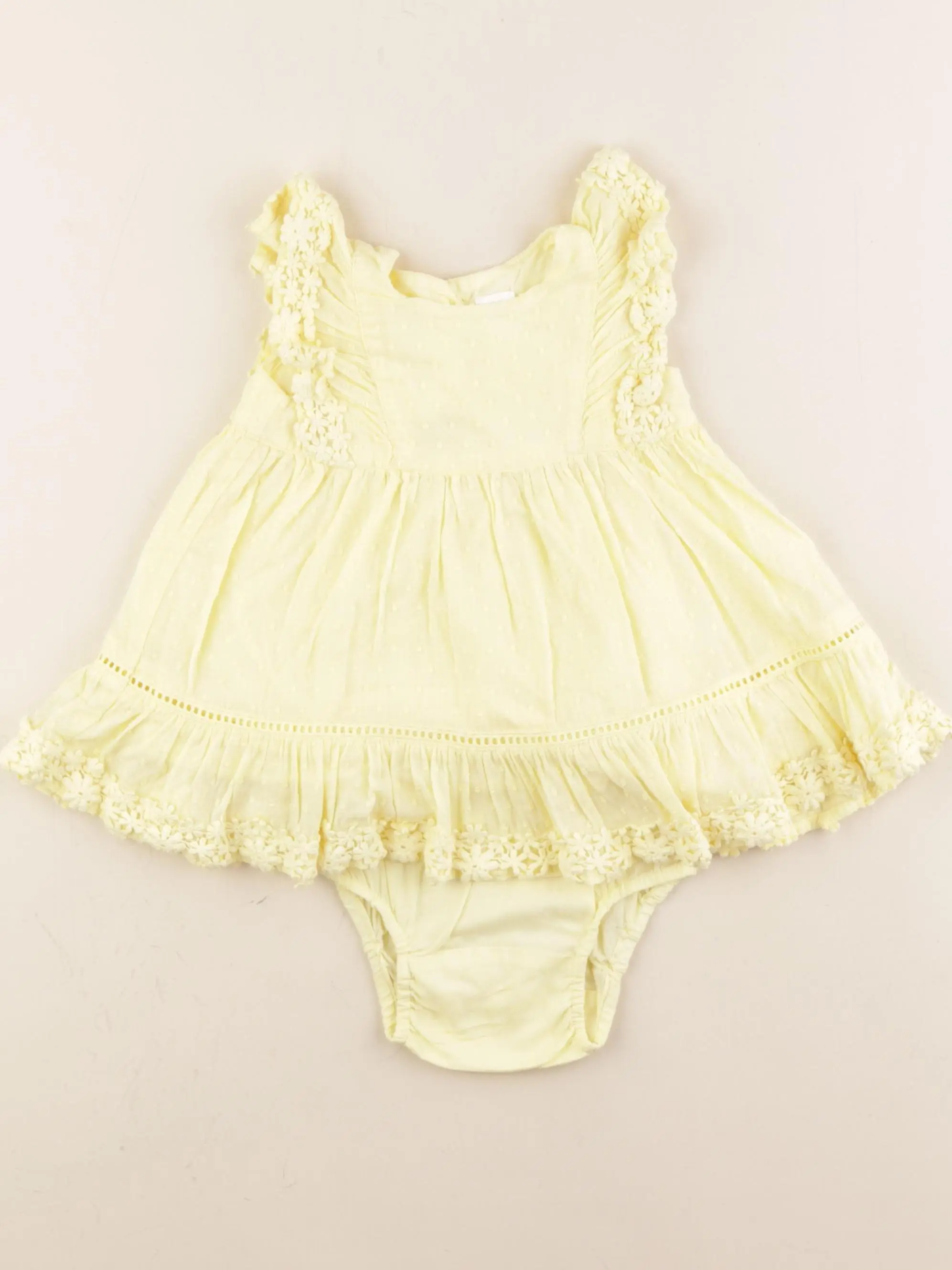 Robe jaune