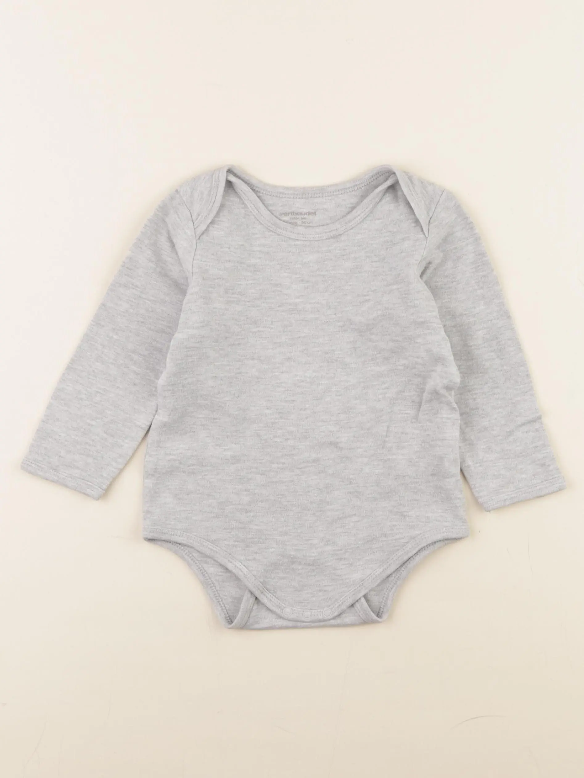 Body gris