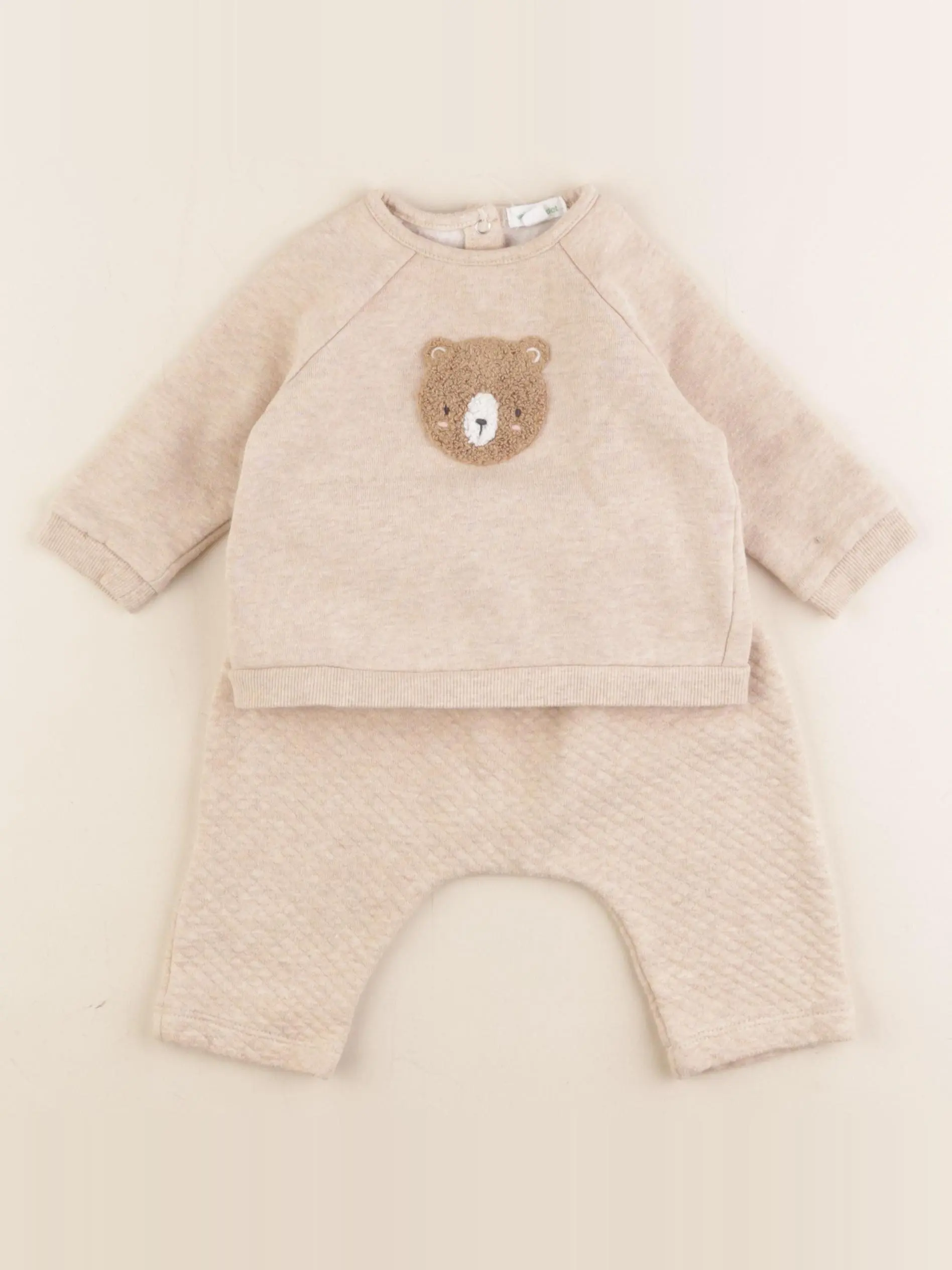 Ensemble beige