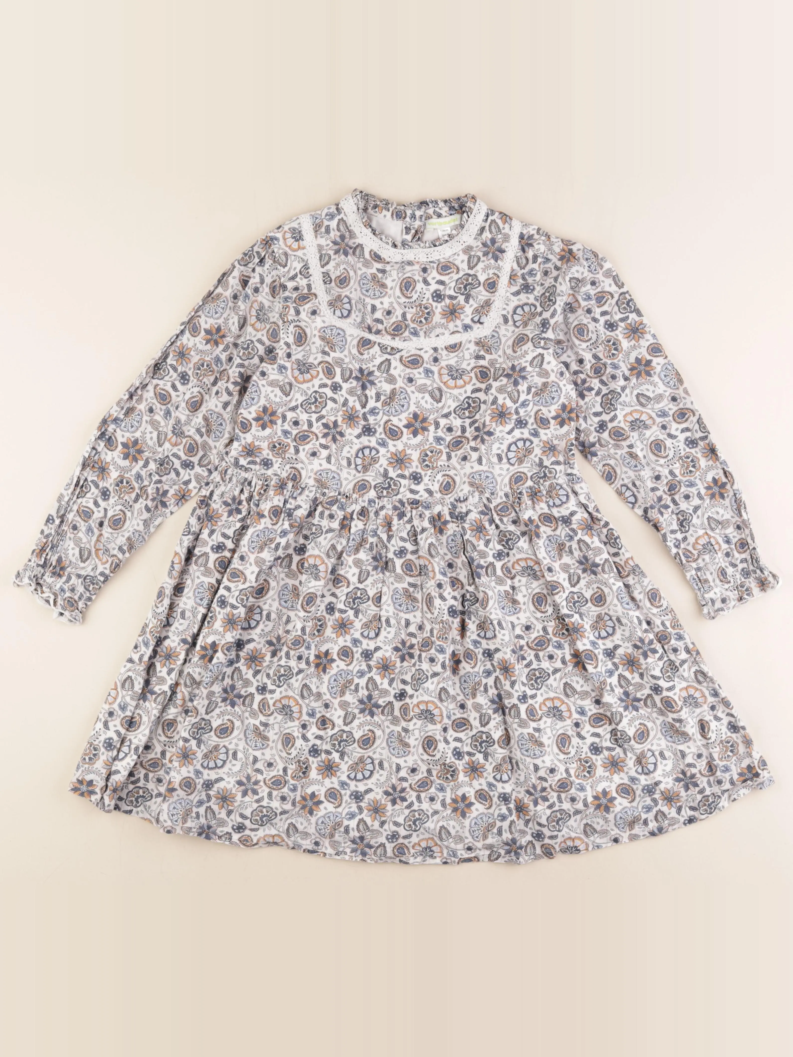 Robe blanc, bleu