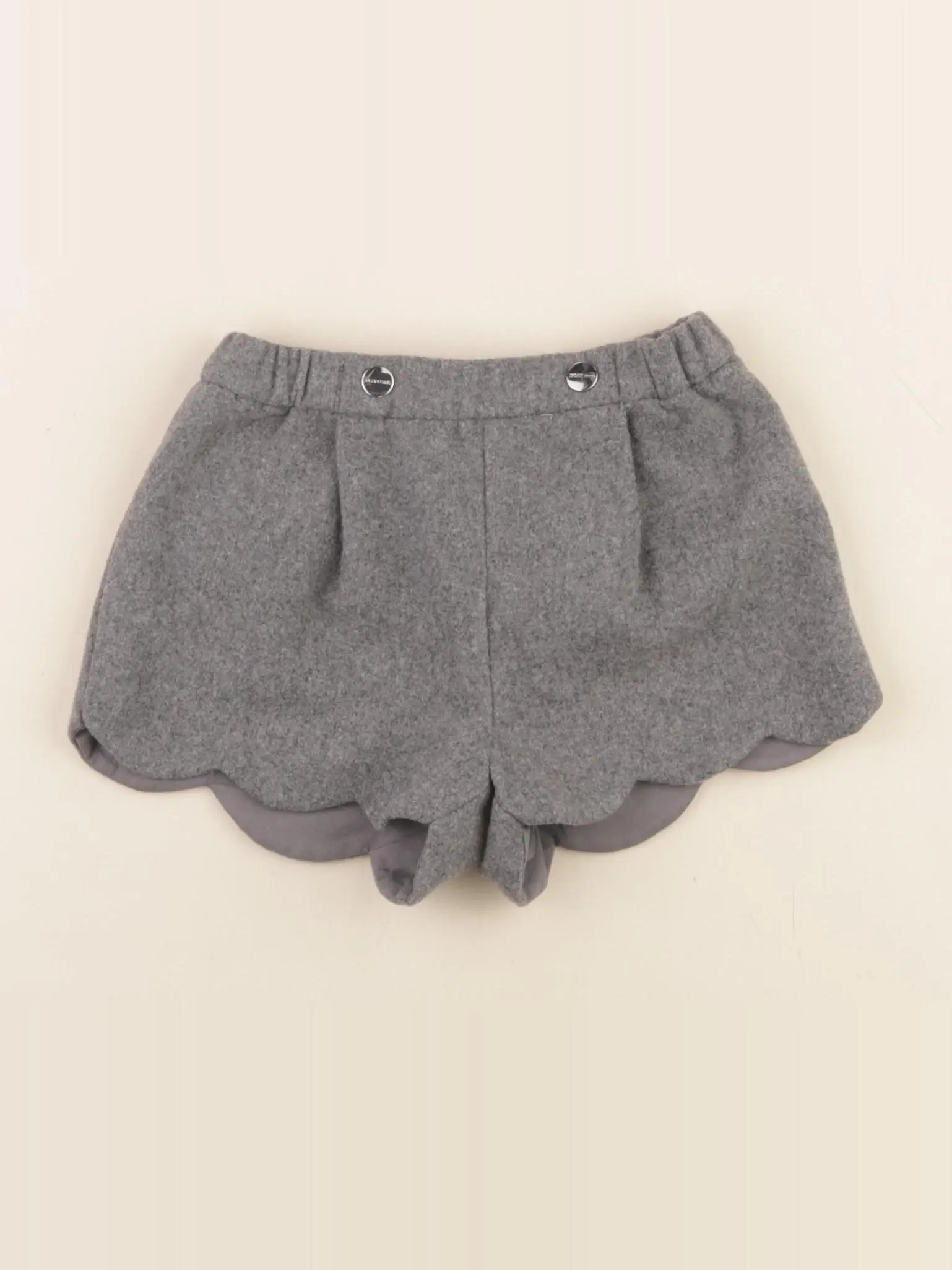 Short gris