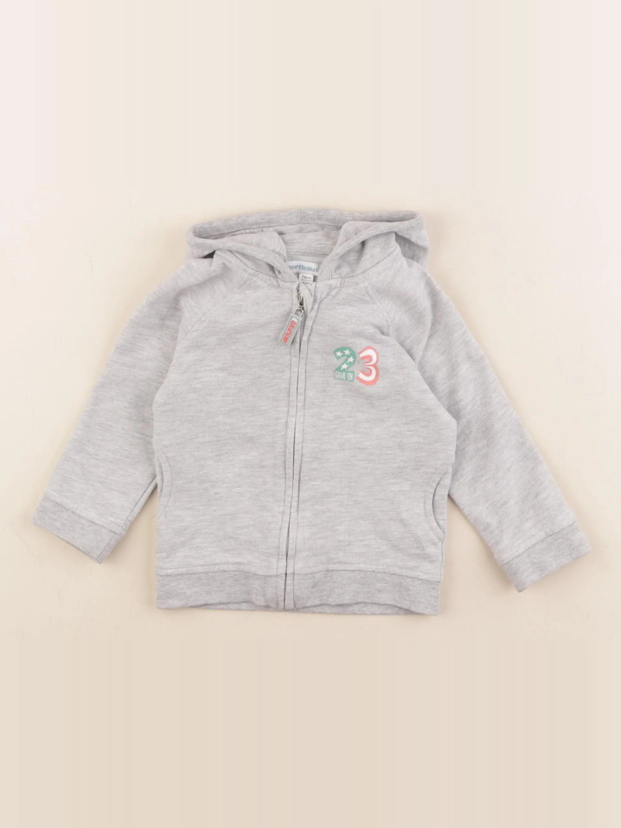 Sweat gris