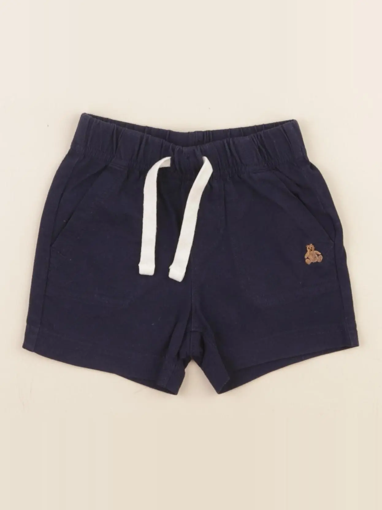 Short bleu
