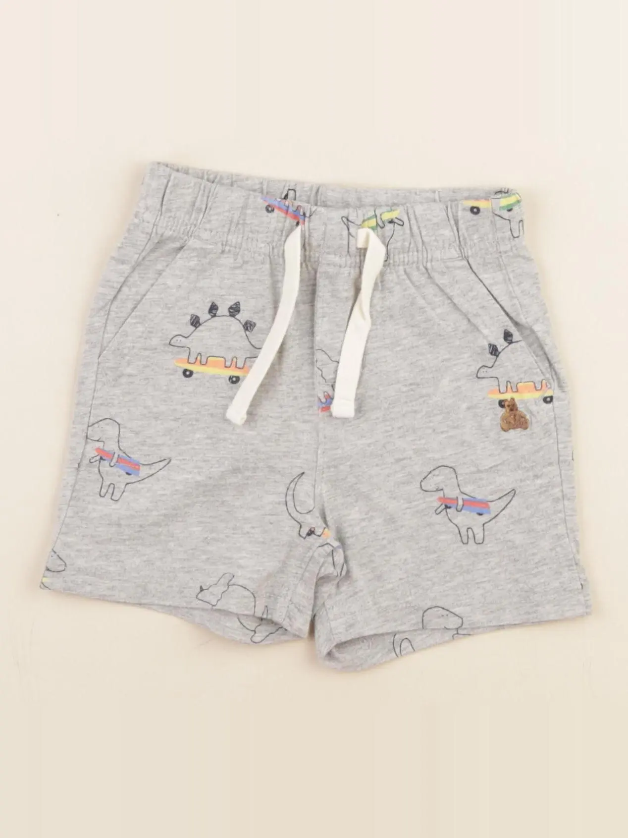 Short gris