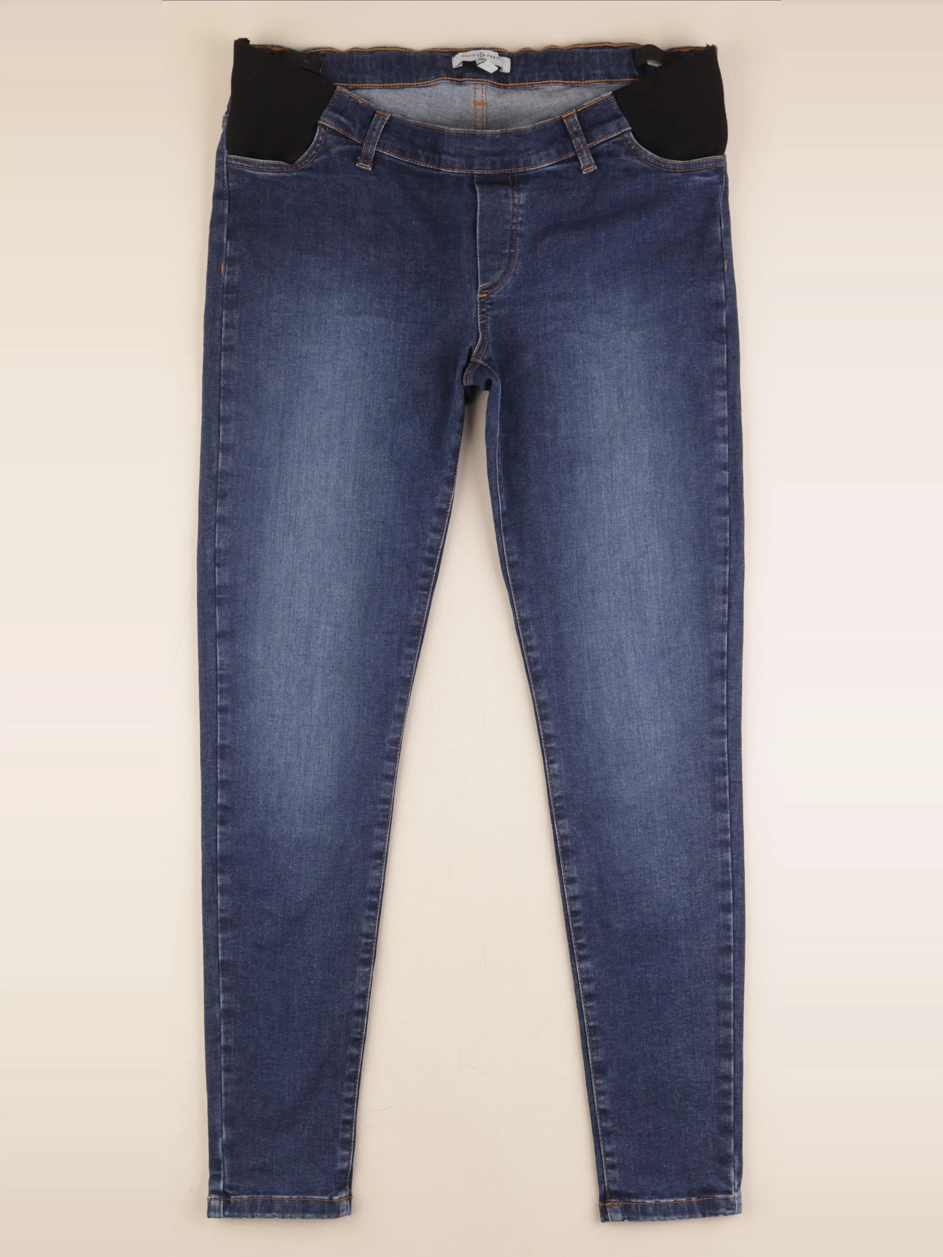 Jean grossesse bleu
