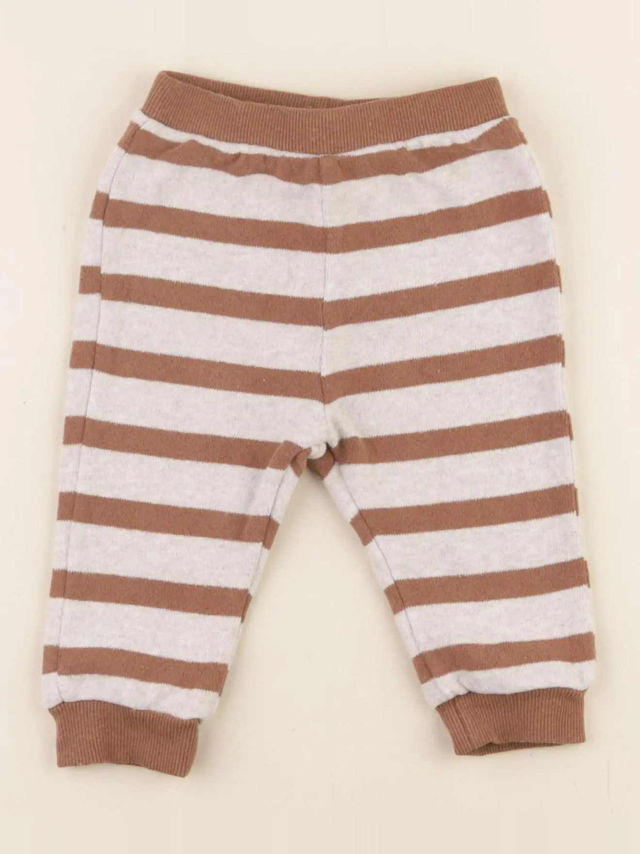 Legging gris, marron