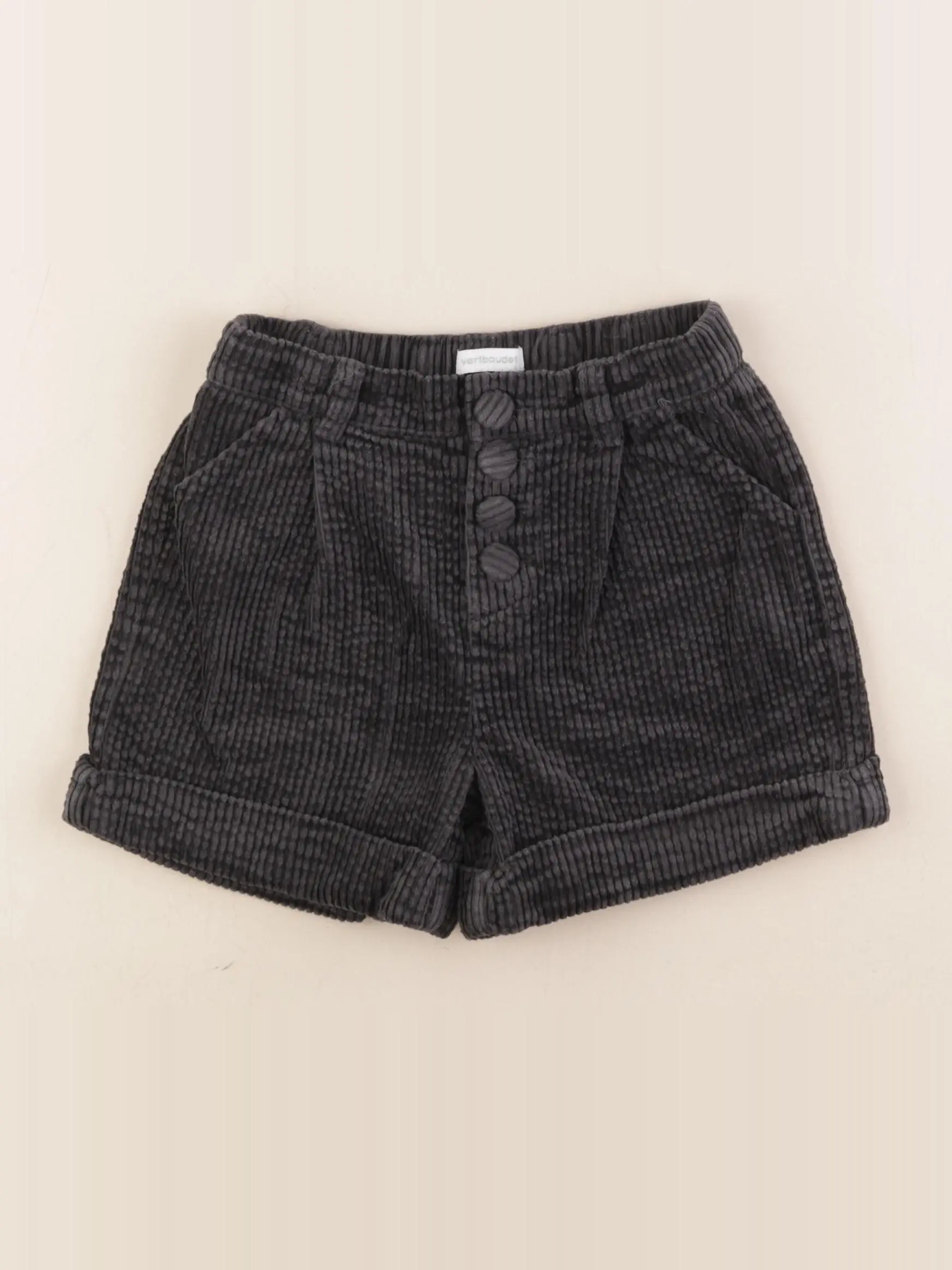 Short noir