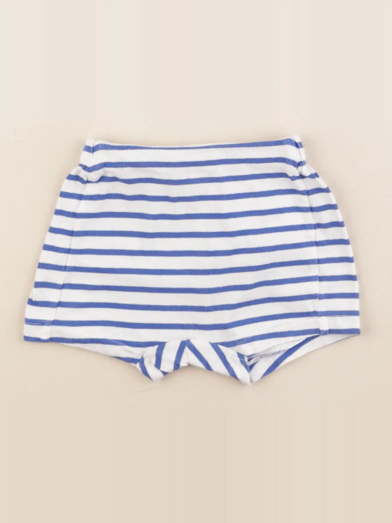 Short blanc, bleu