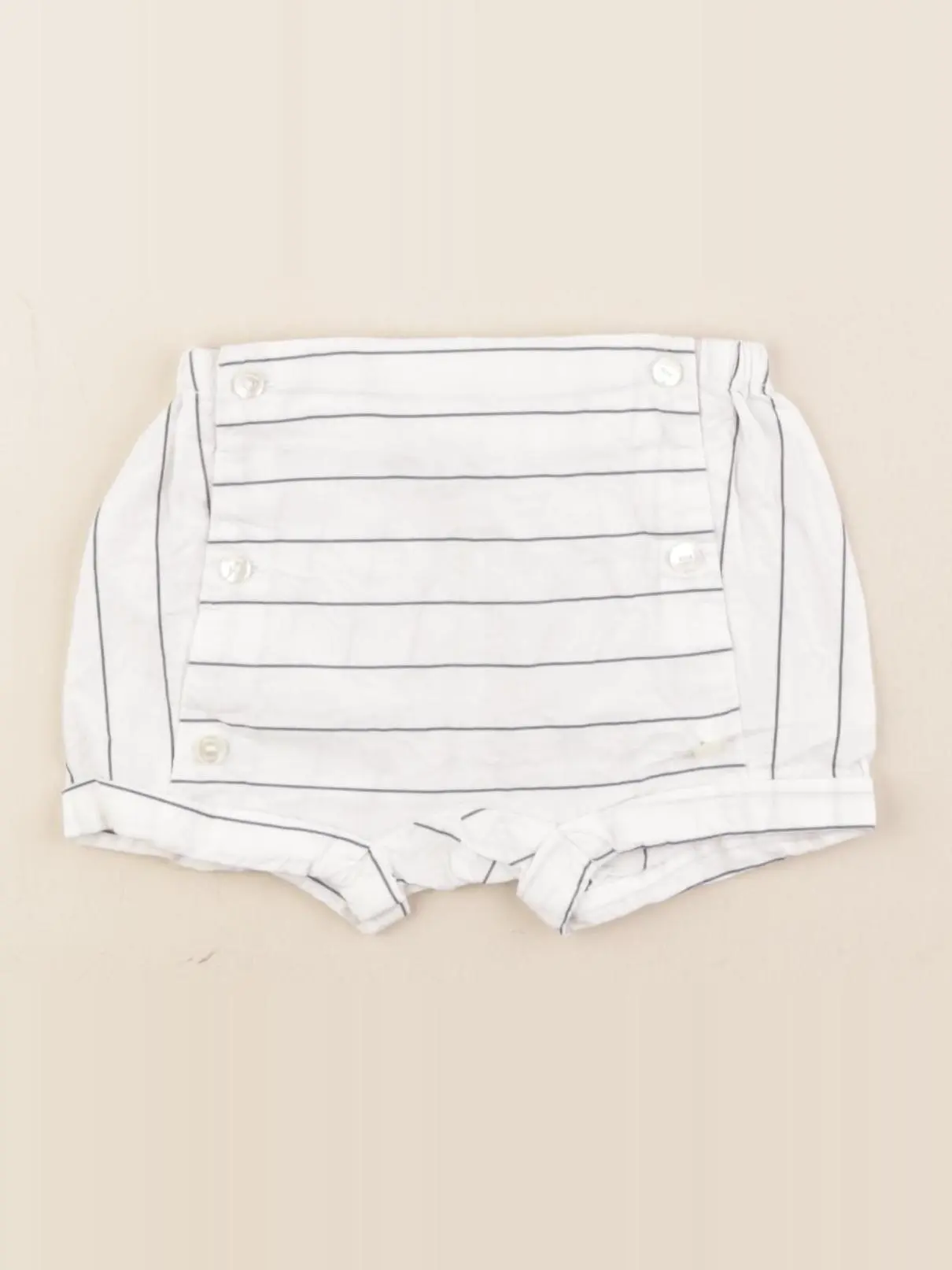 Short blanc