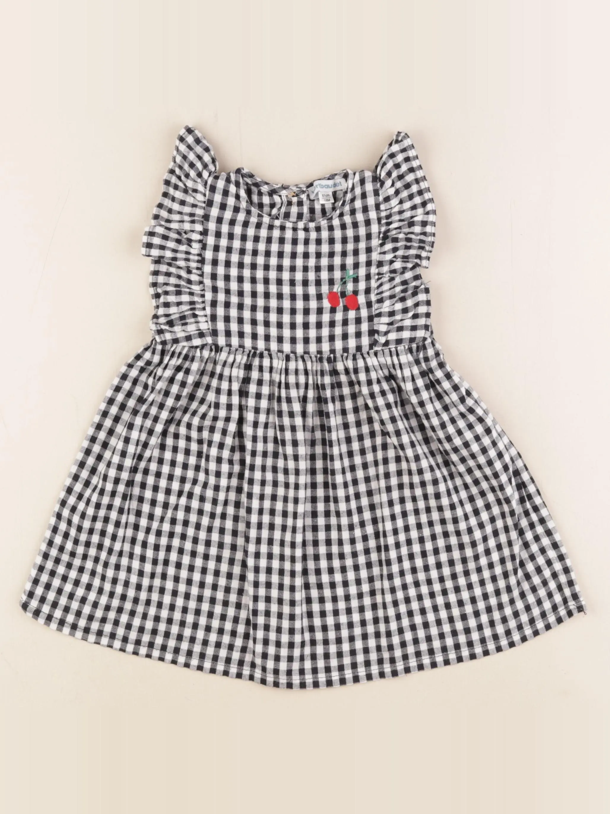 Robe blanc, noir