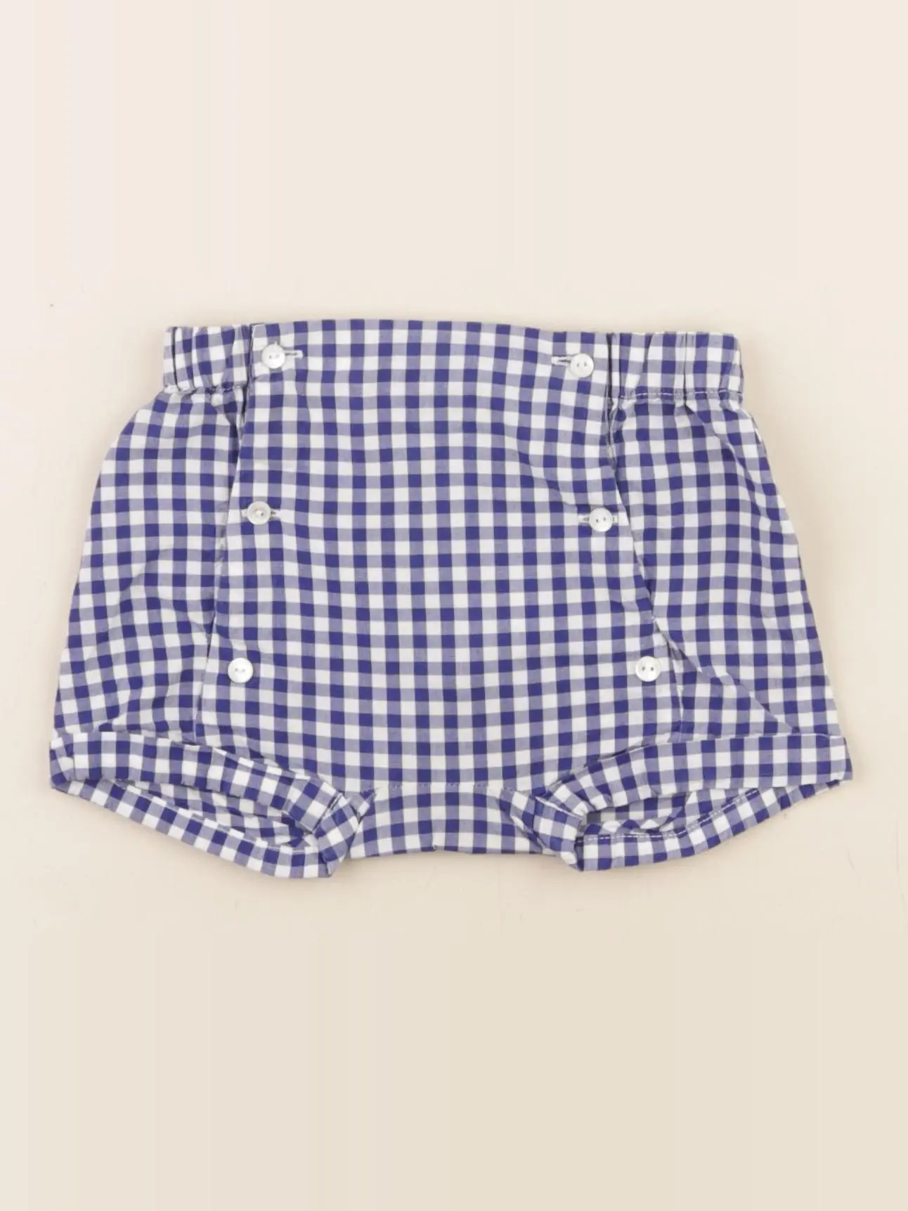 Short bleu