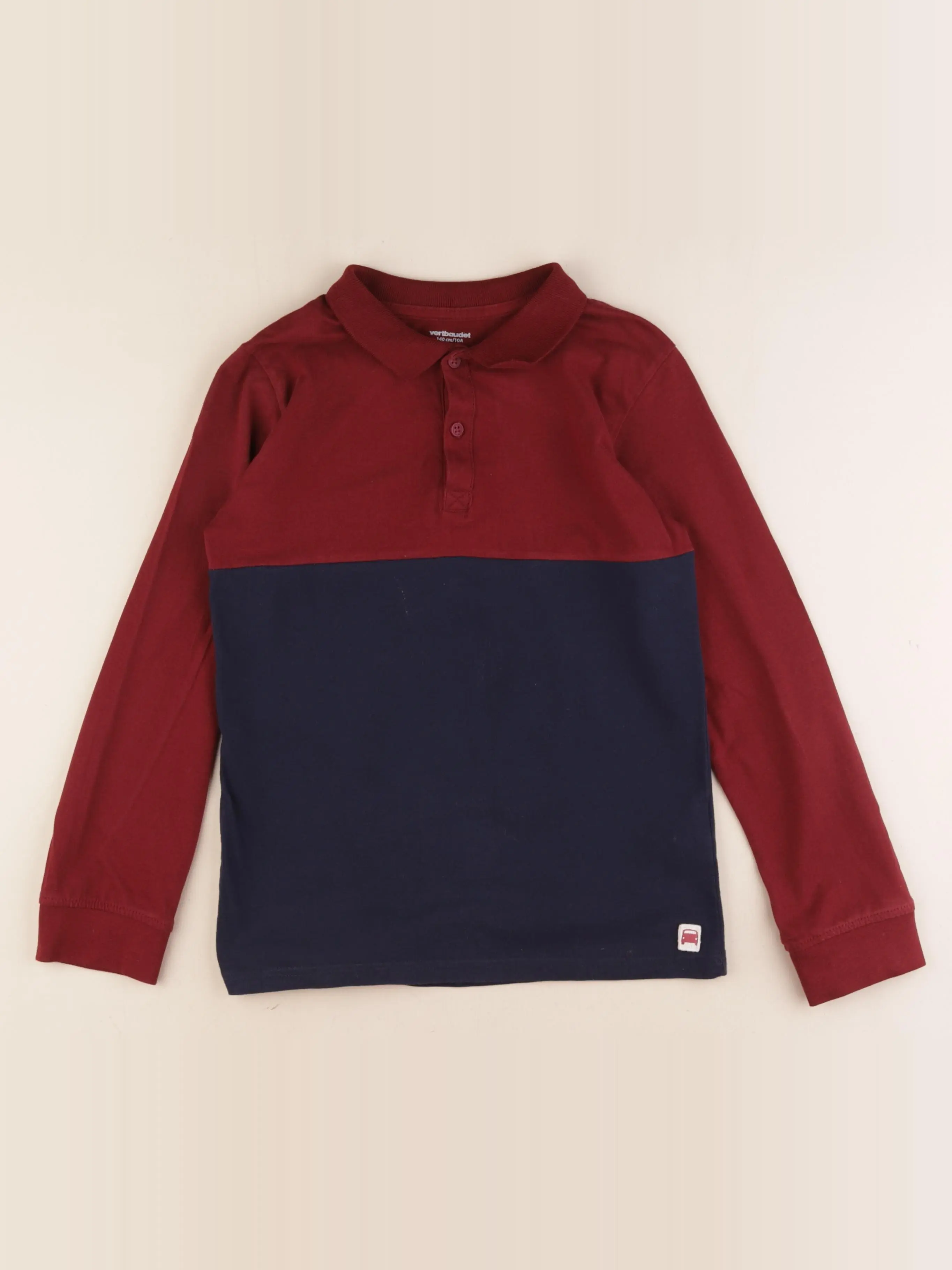 Polo bleu, rouge