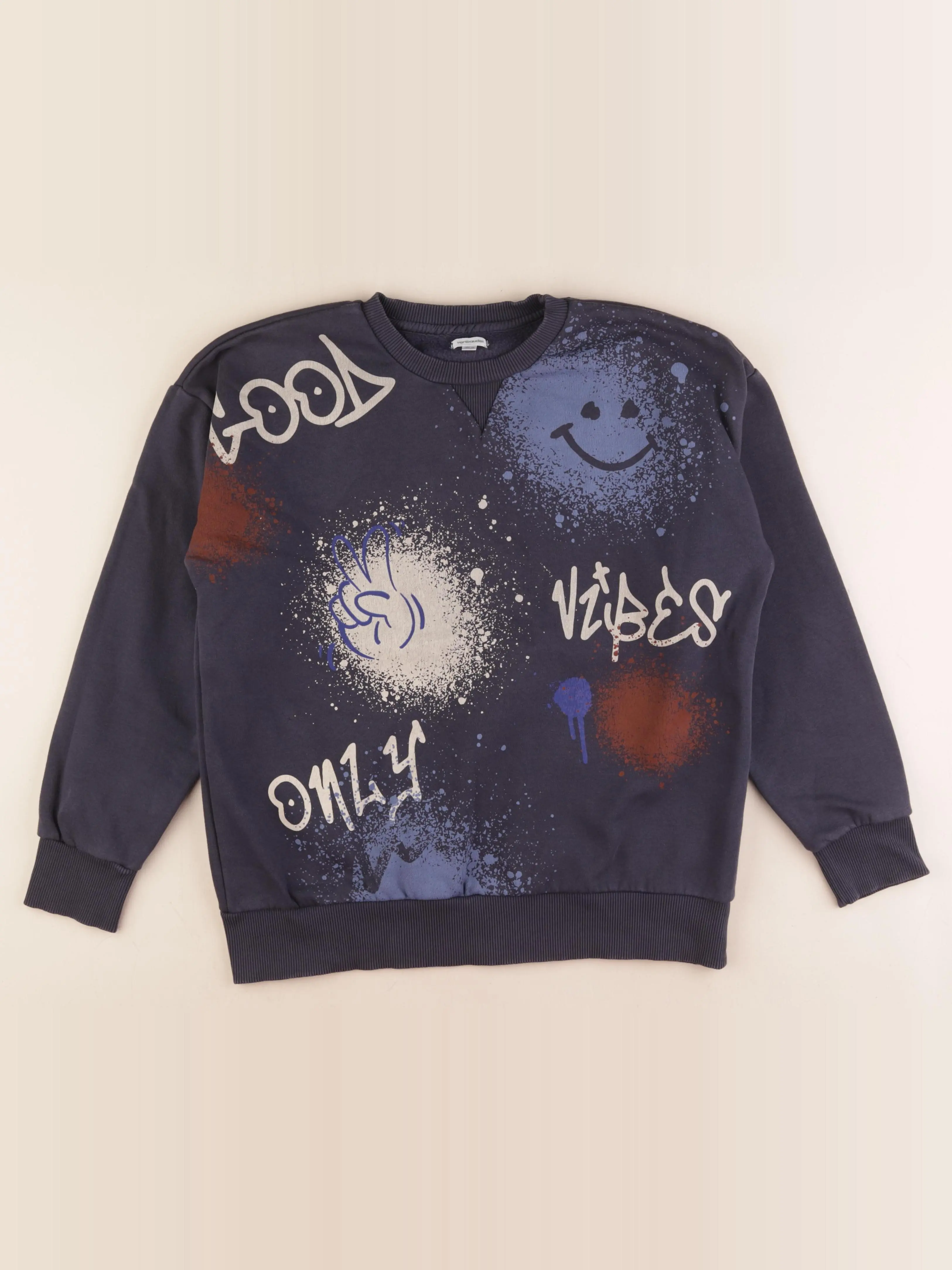 Sweat bleu, multicolore
