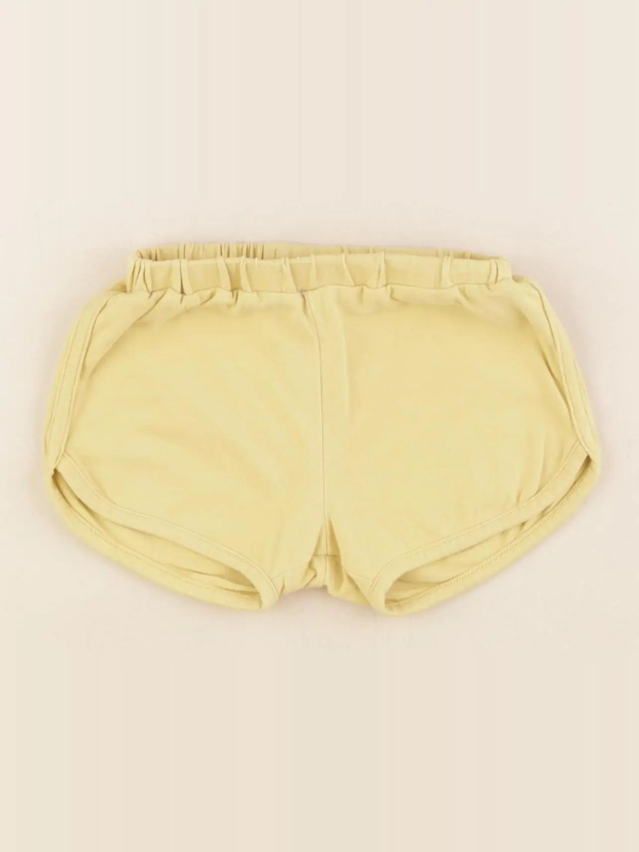 Short jaune