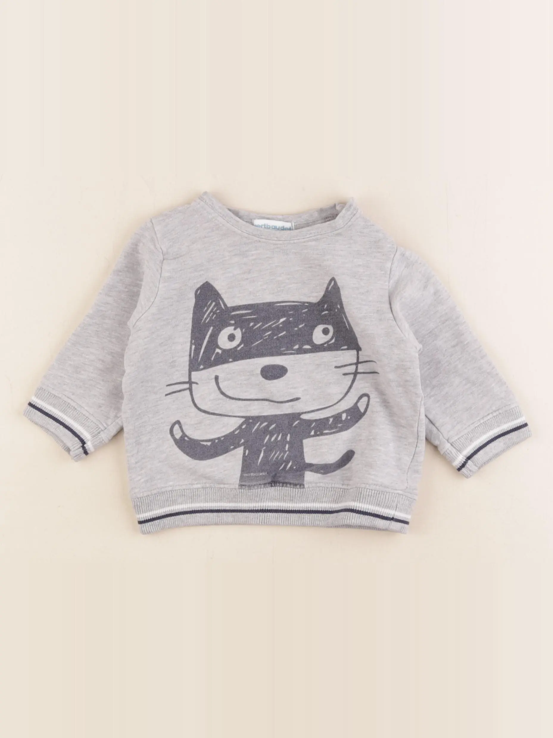 Sweat gris