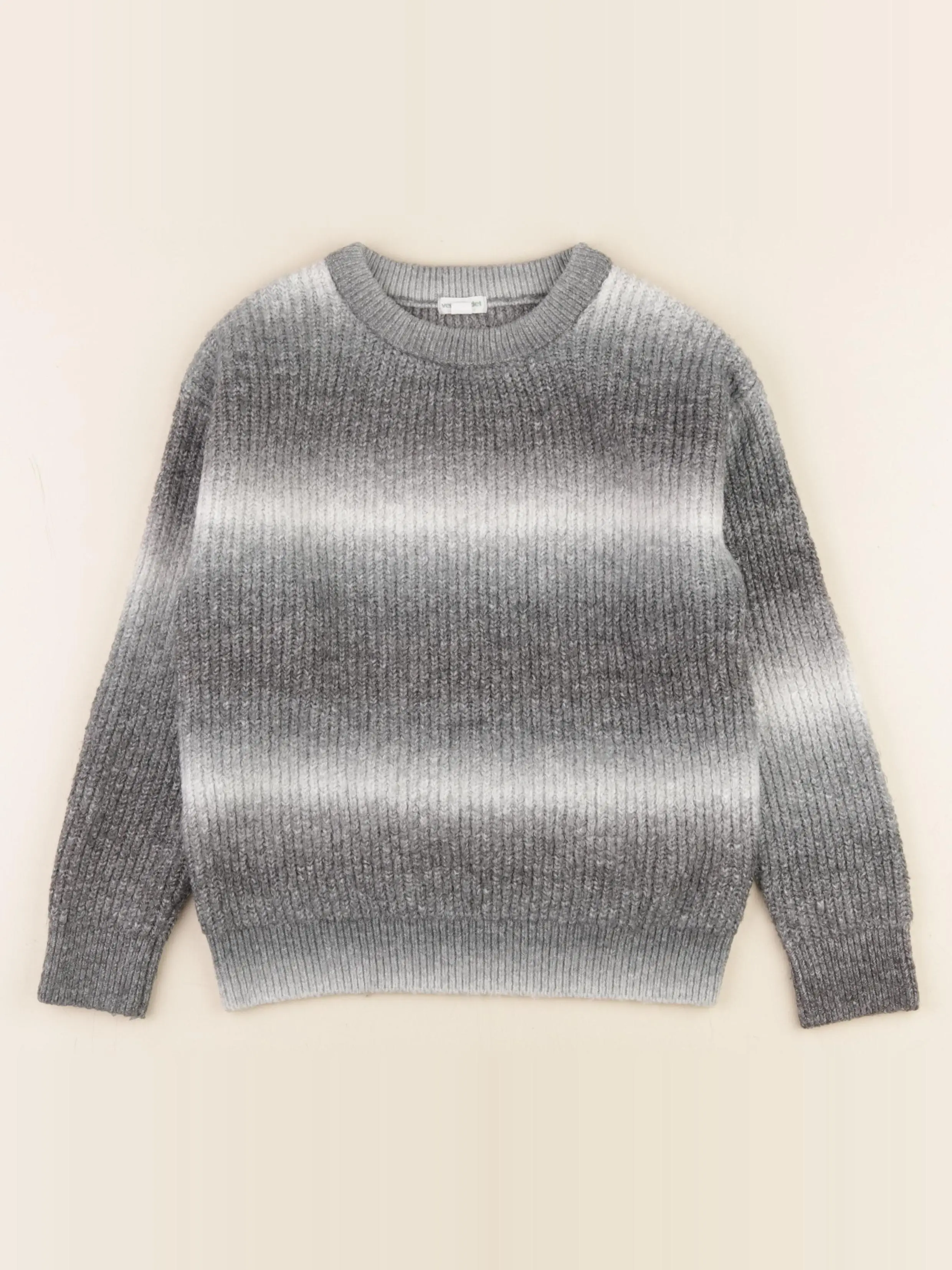 Pull gris