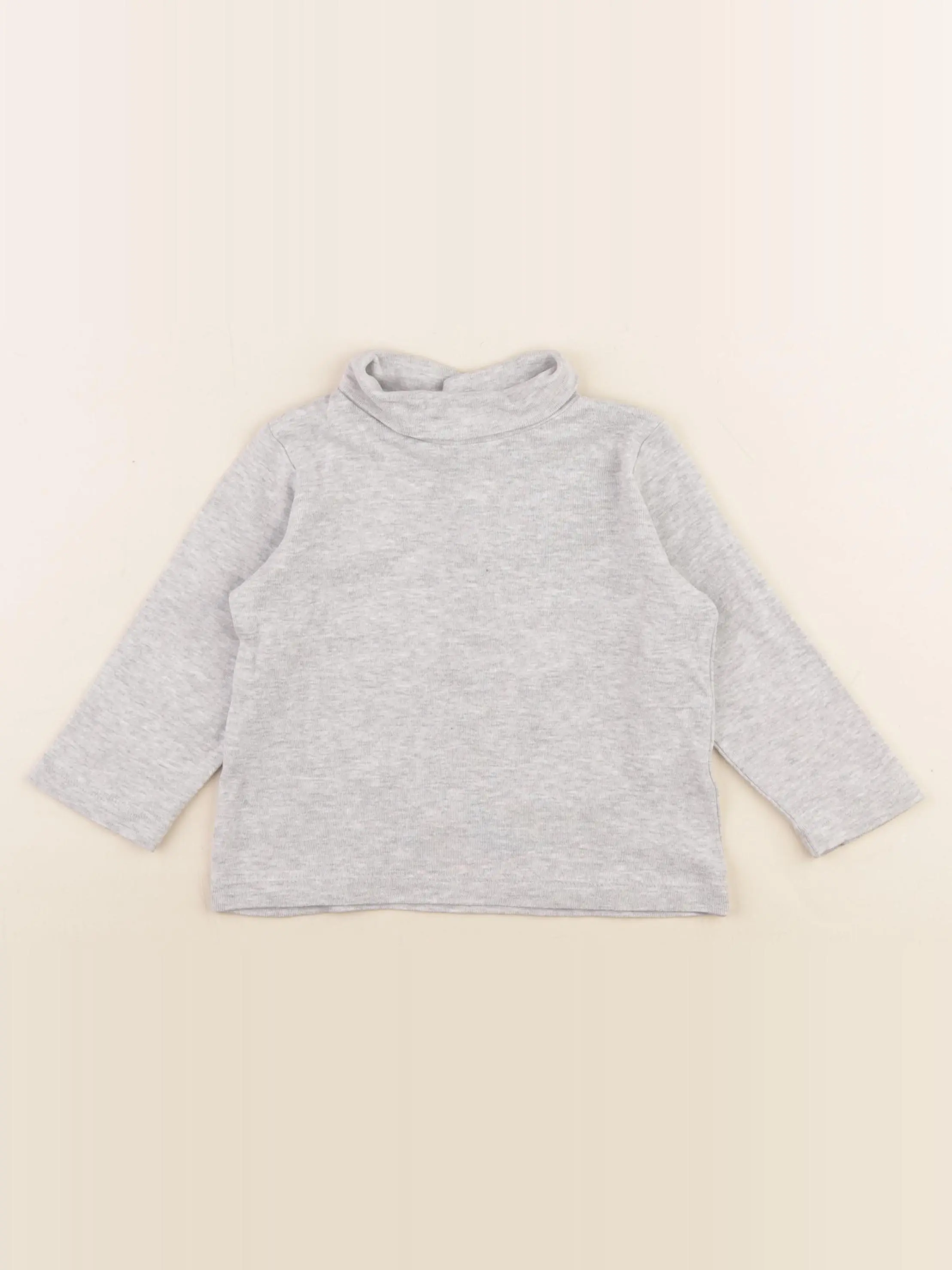 Sous-pull gris