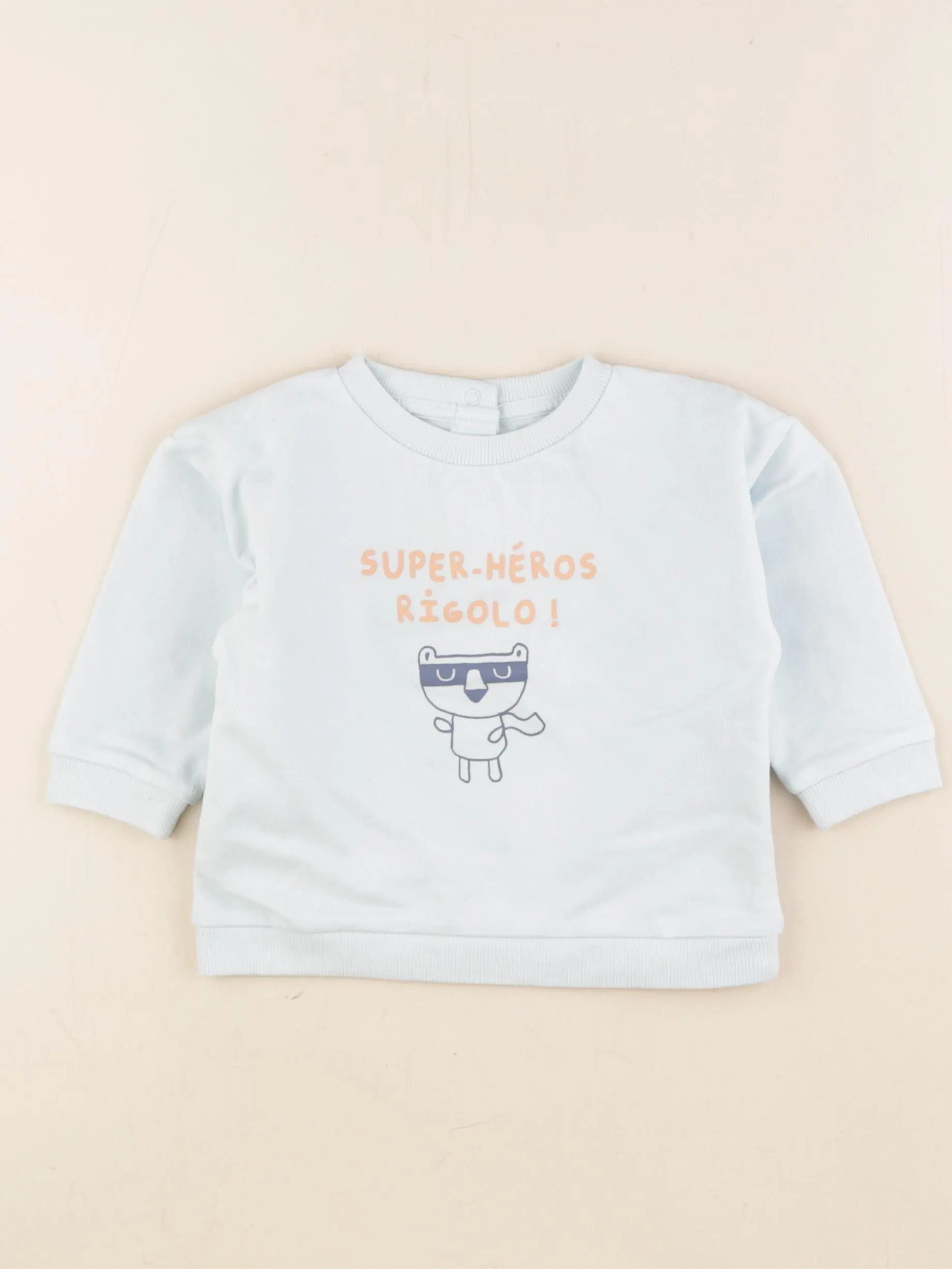 Sweat bleu