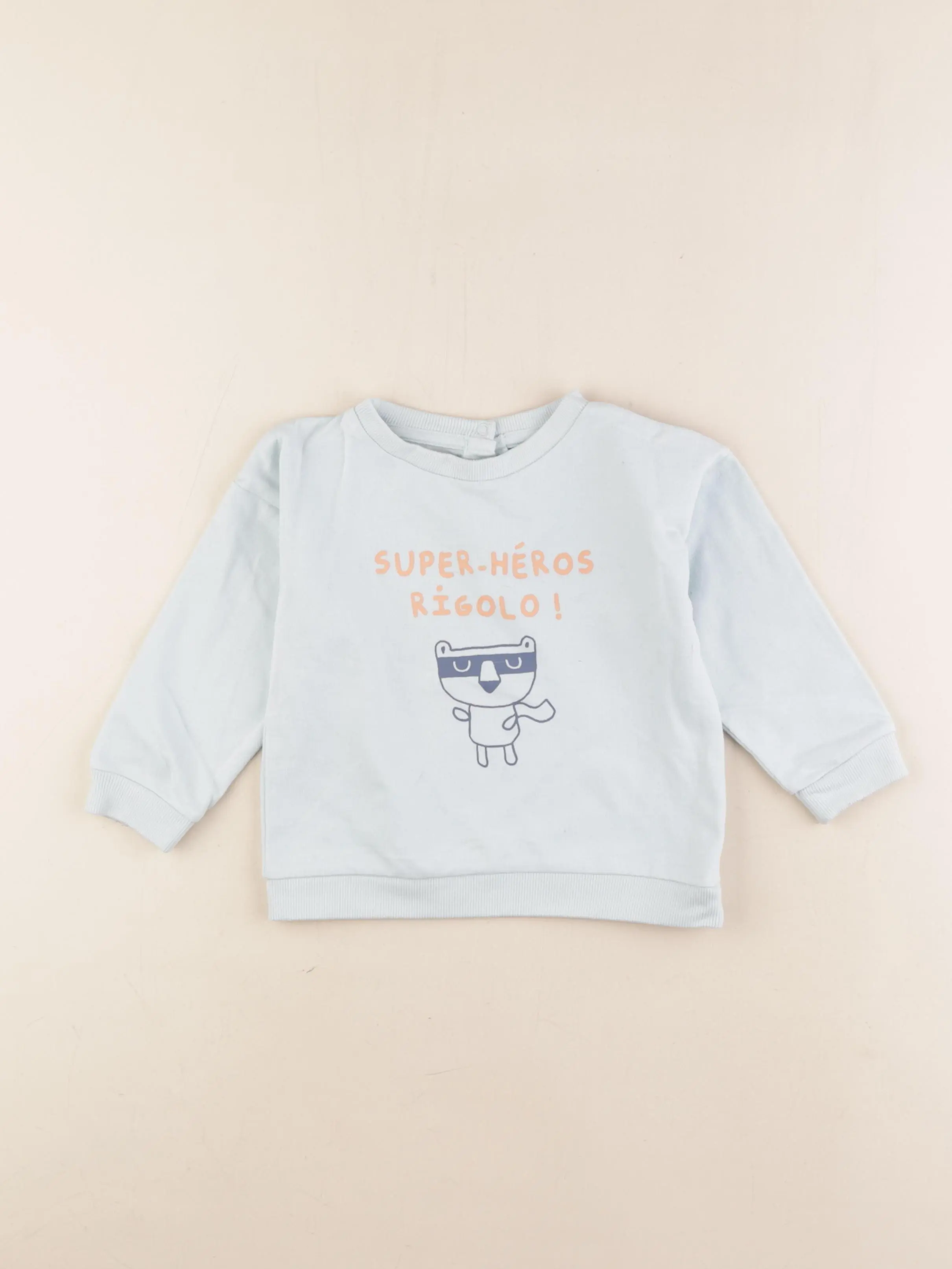 Sweat bleu