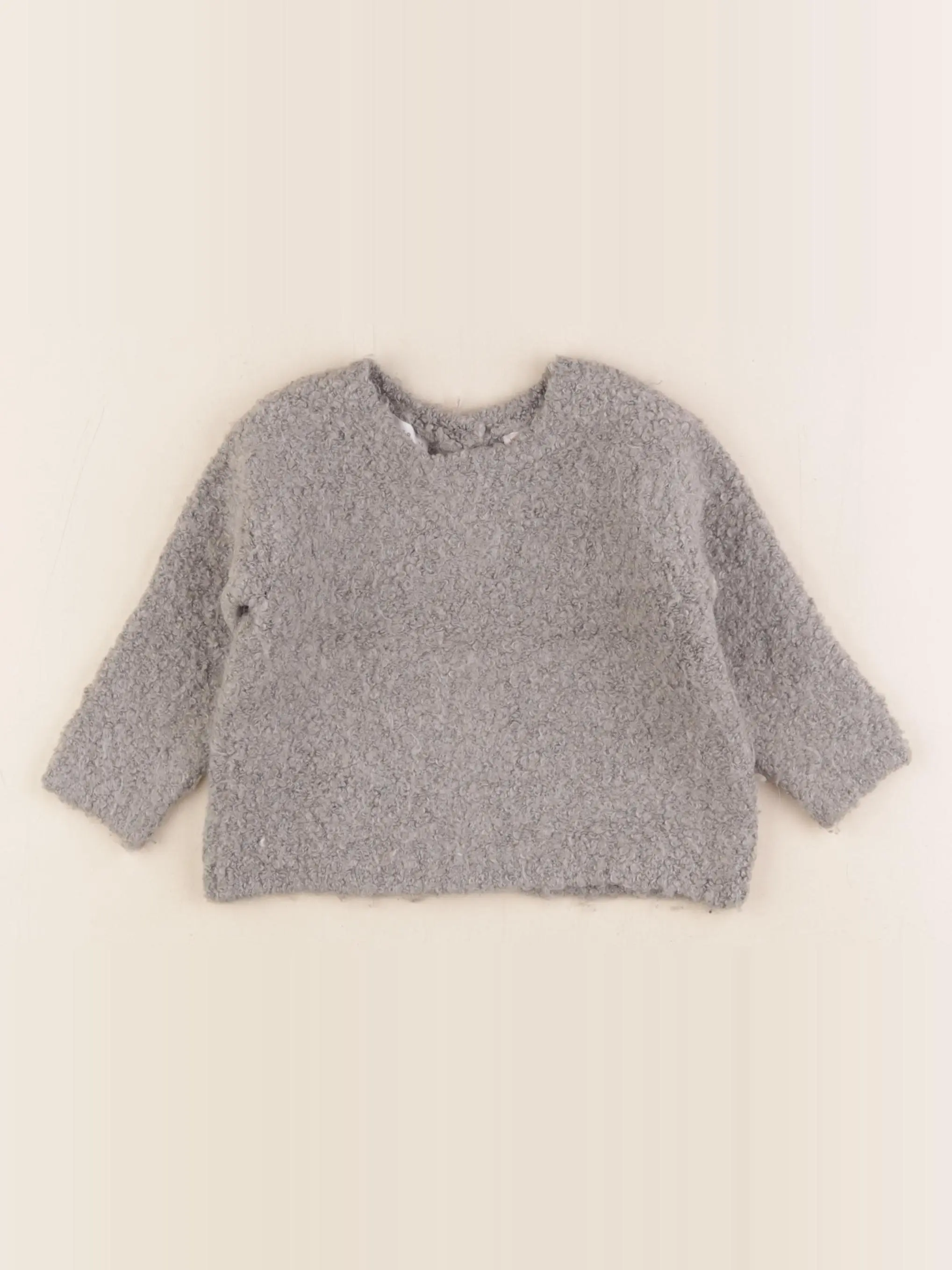 Pull gris