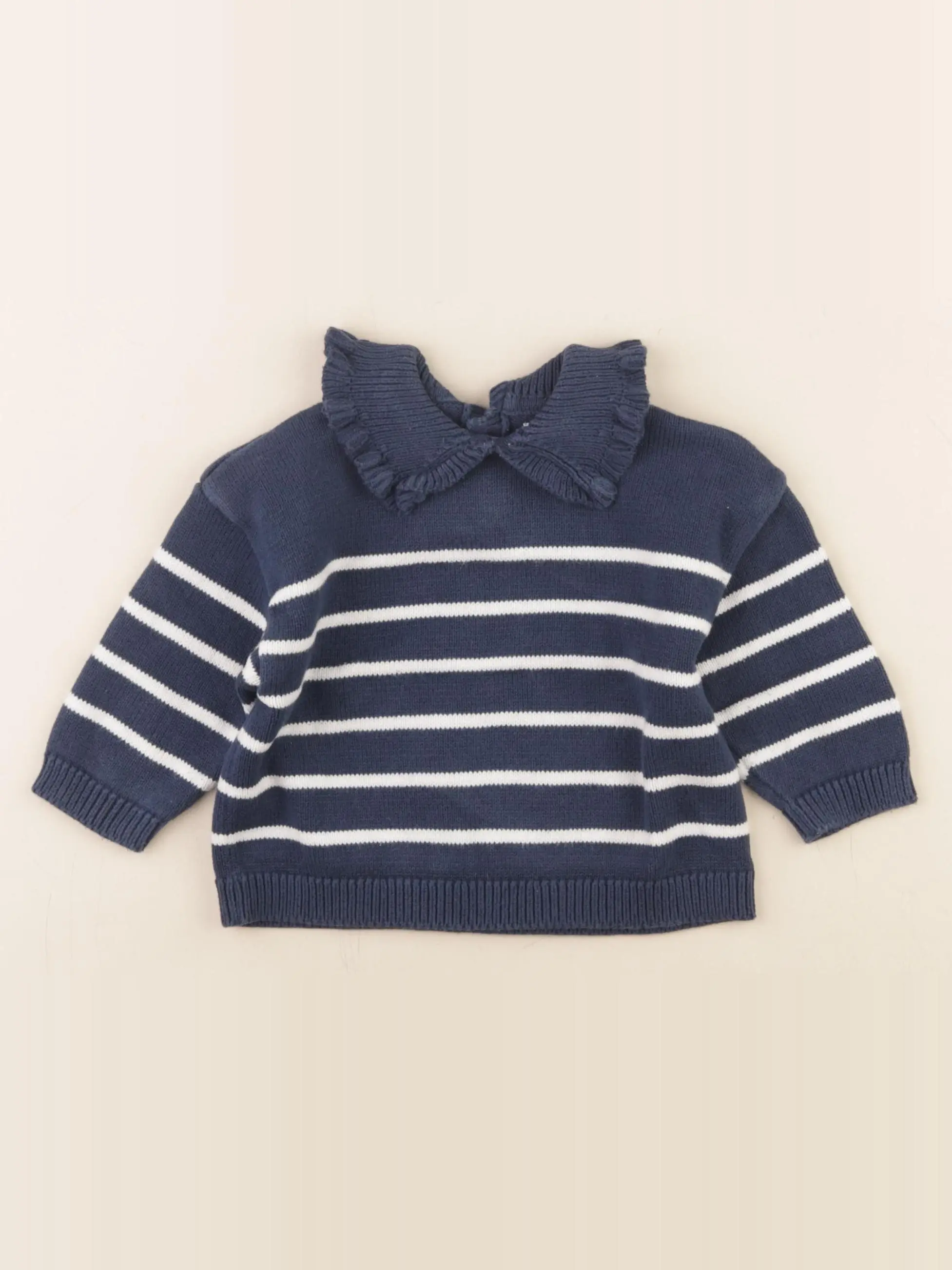 Pull bleu