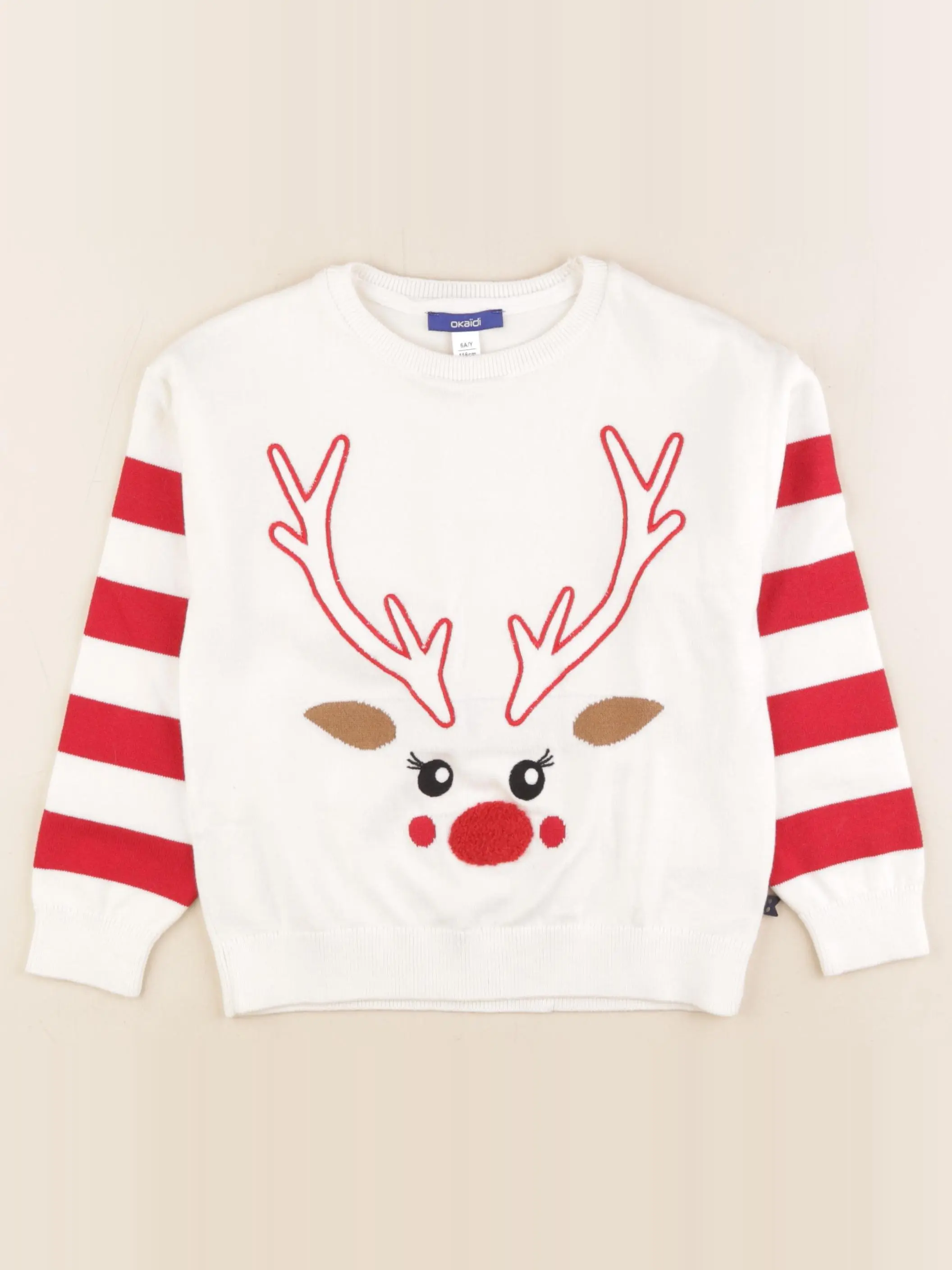 Pull blanc, rouge
