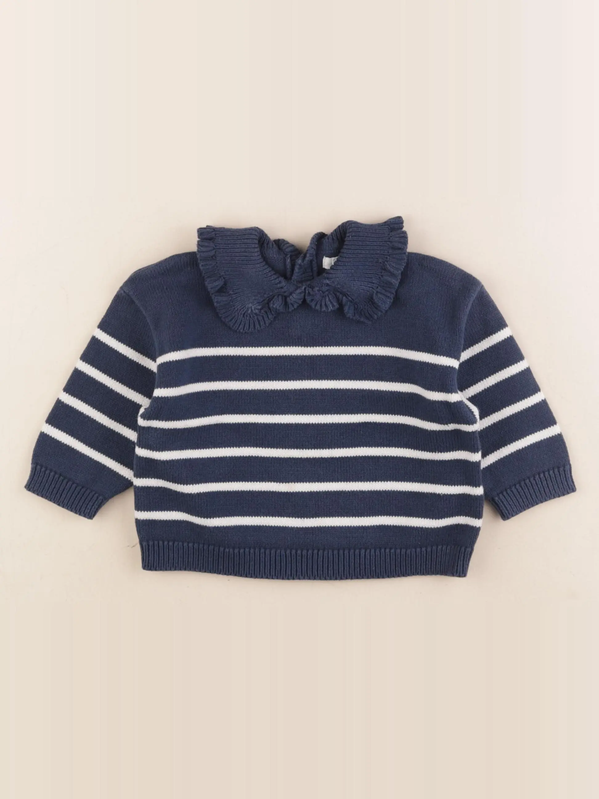 Pull bleu
