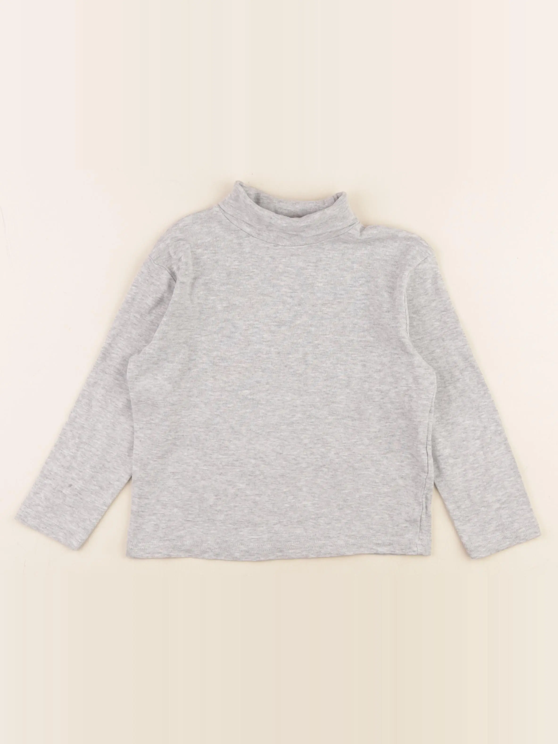 Sous-pull gris