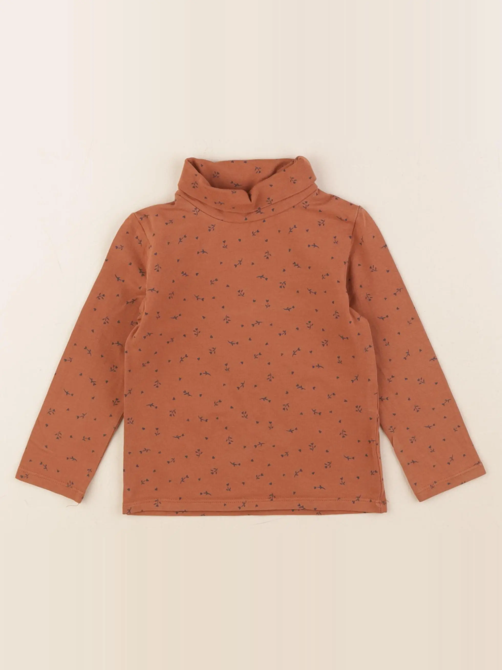 Sous-pull marron