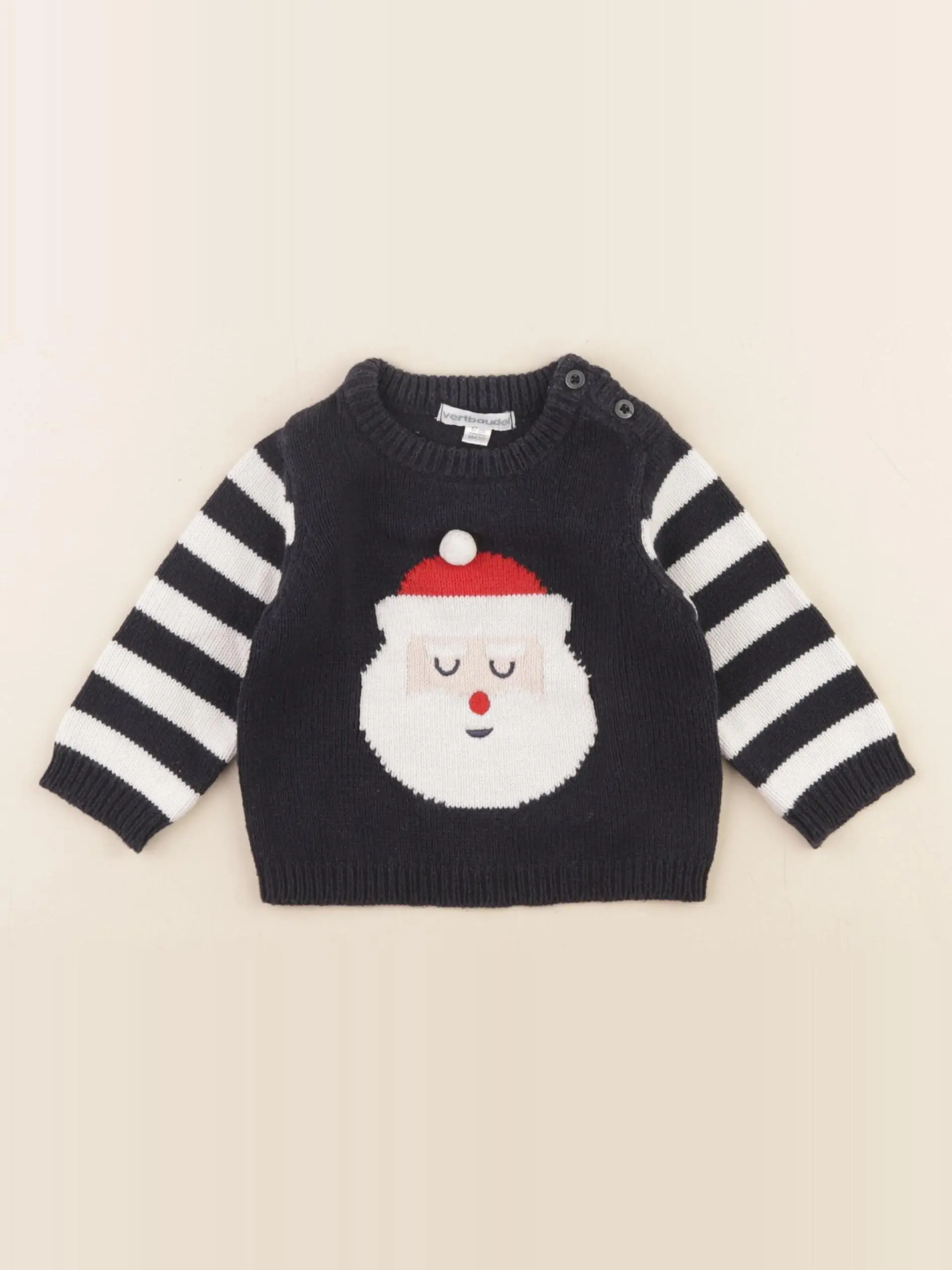 Pull bleu