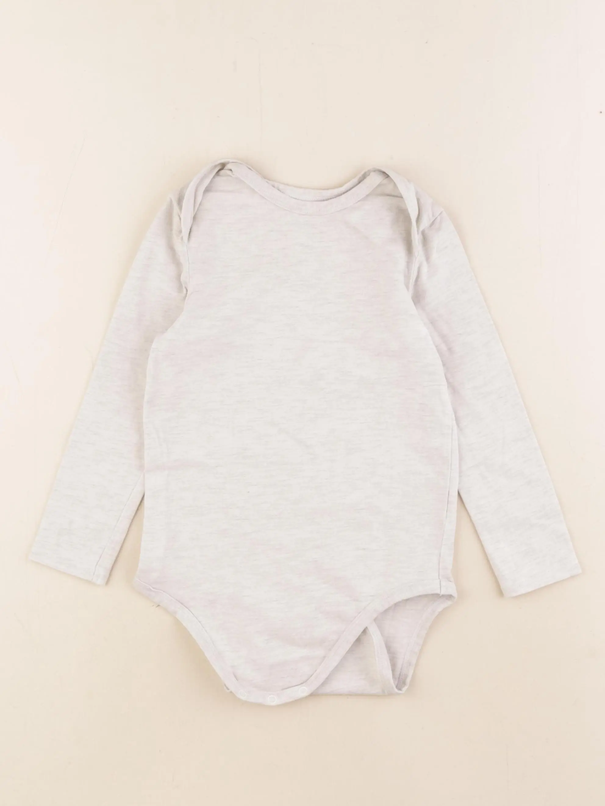 Body gris