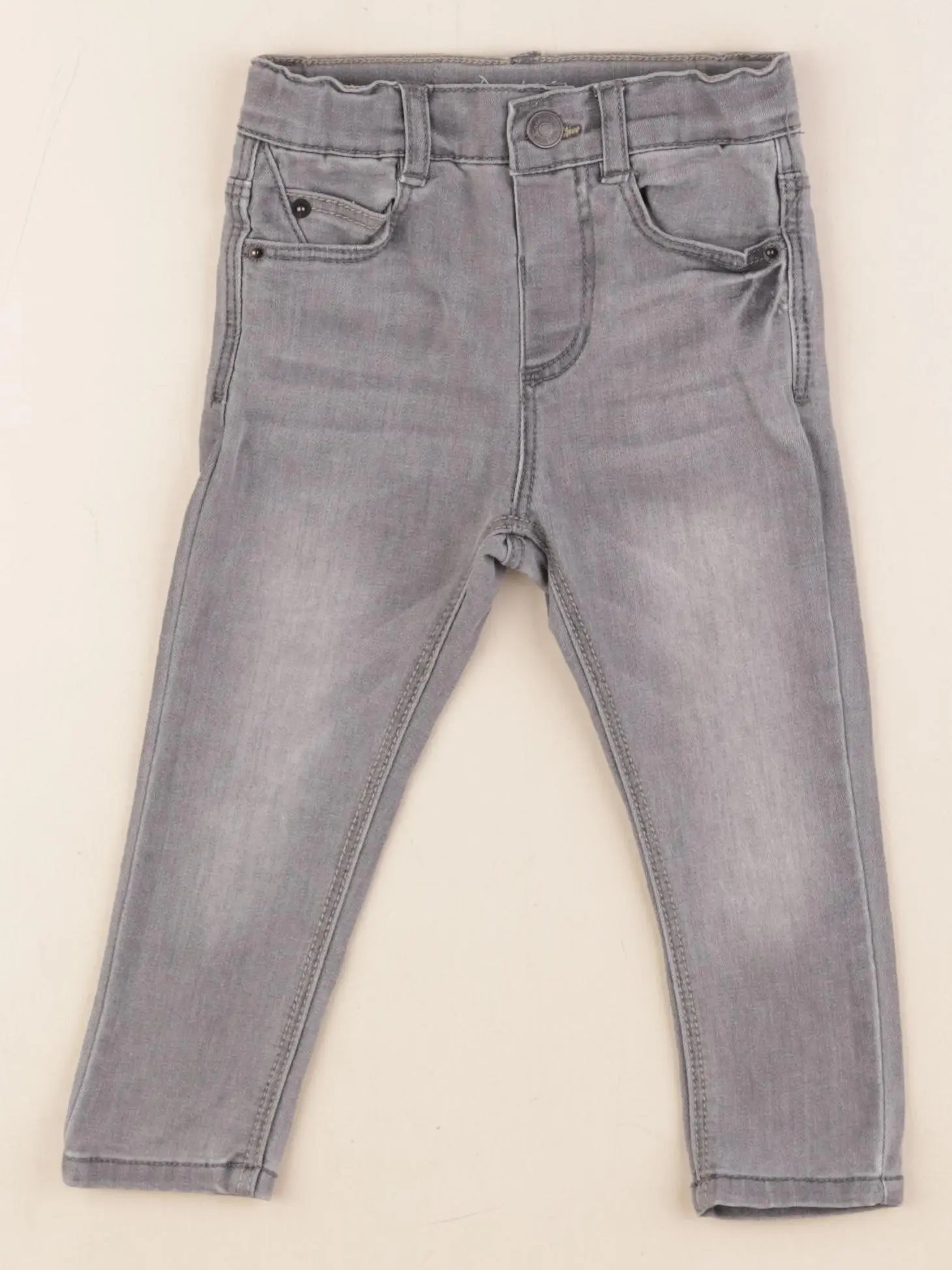 Jean gris