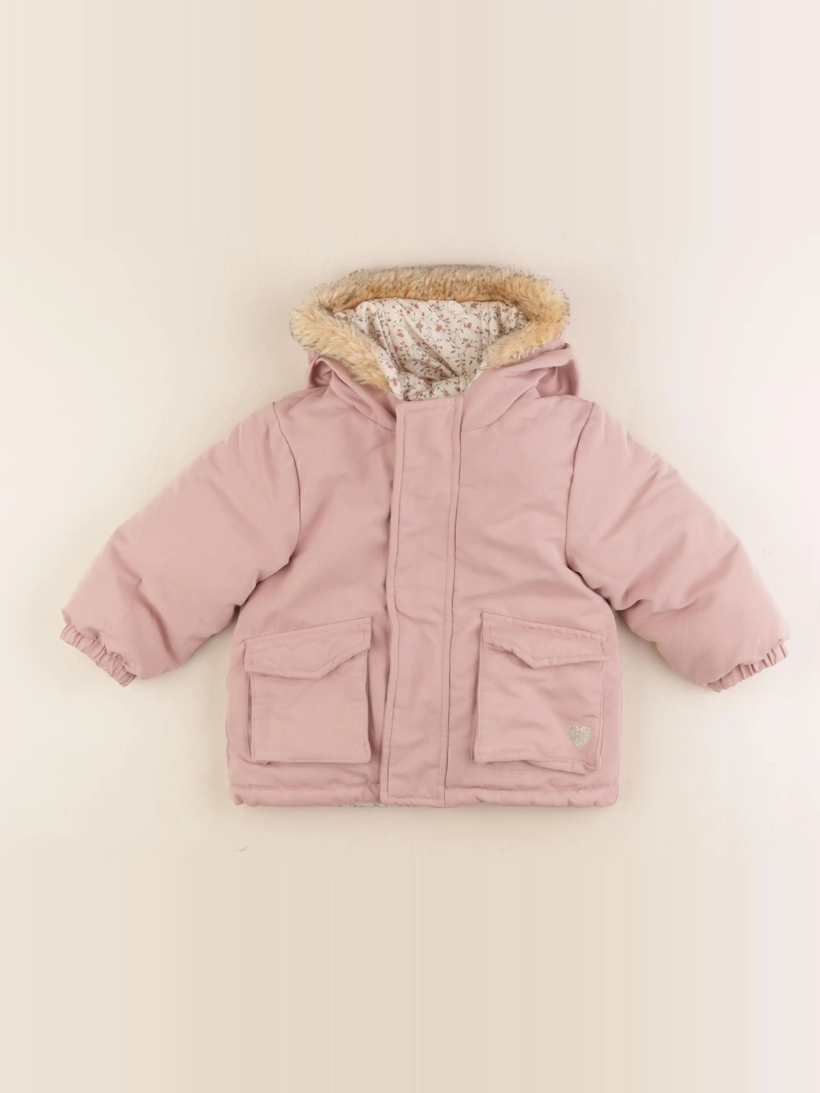 Manteau rose, beige