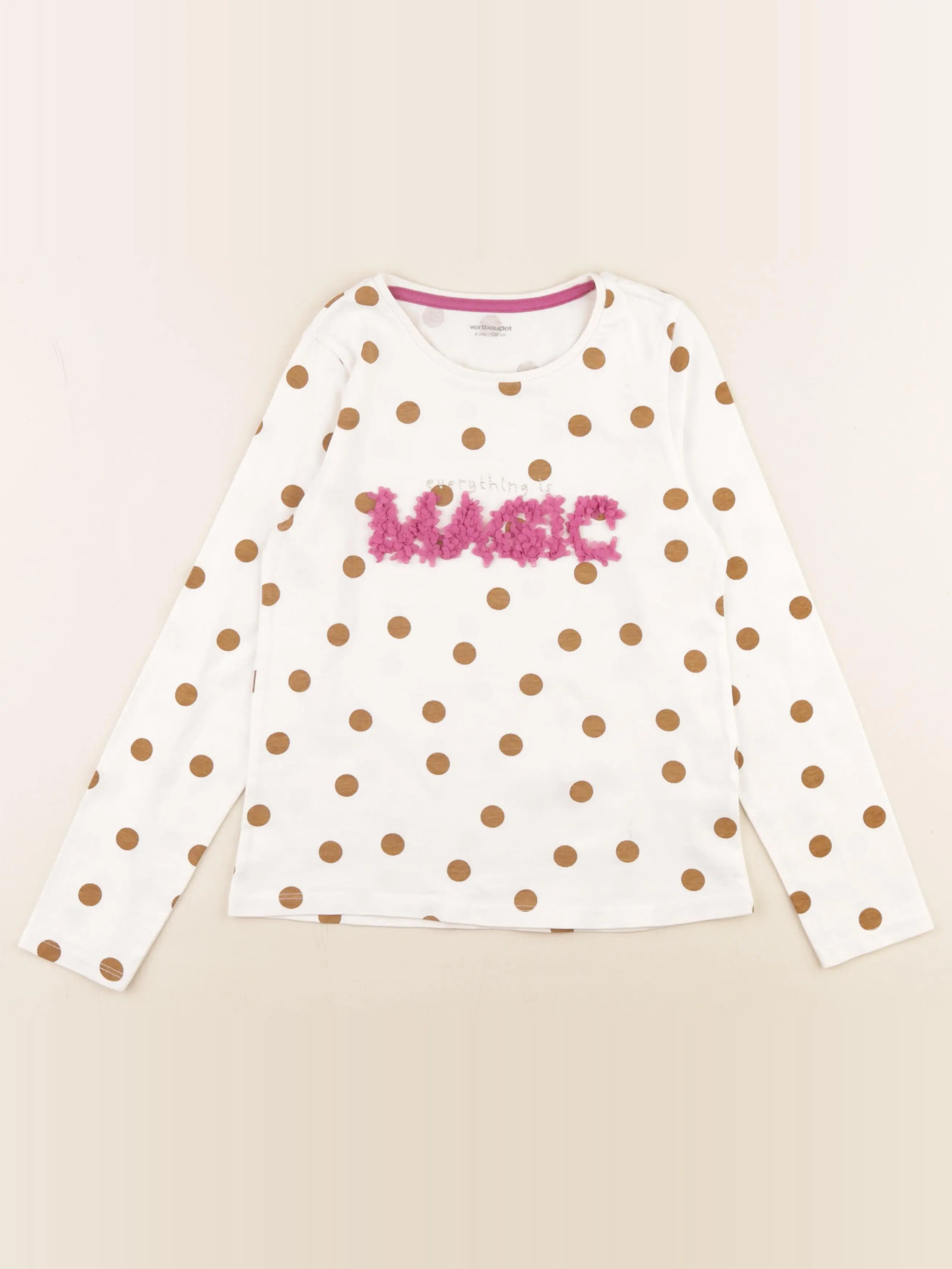 Tee-shirt blanc, marron