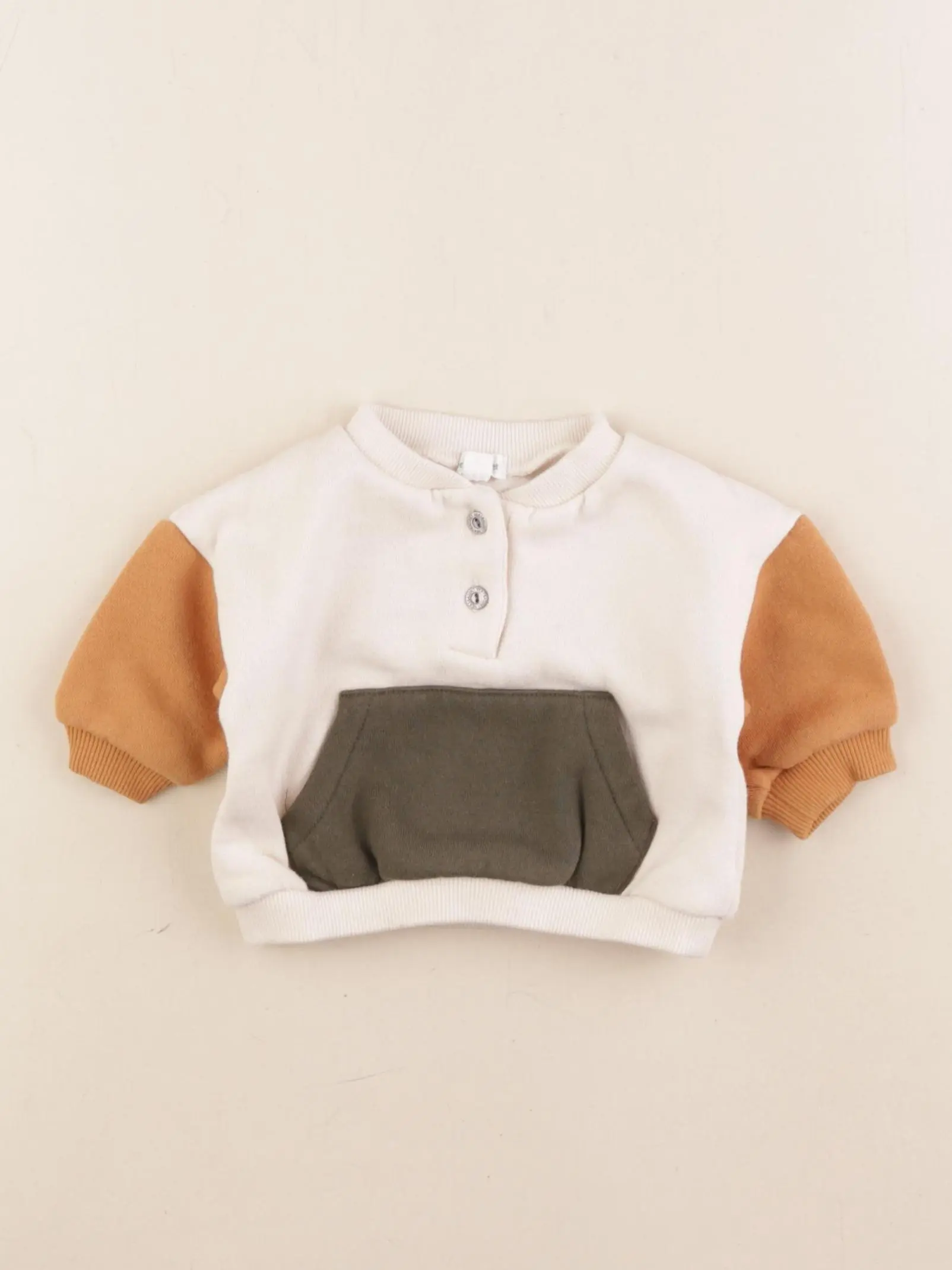 Sweat blanc, marron
