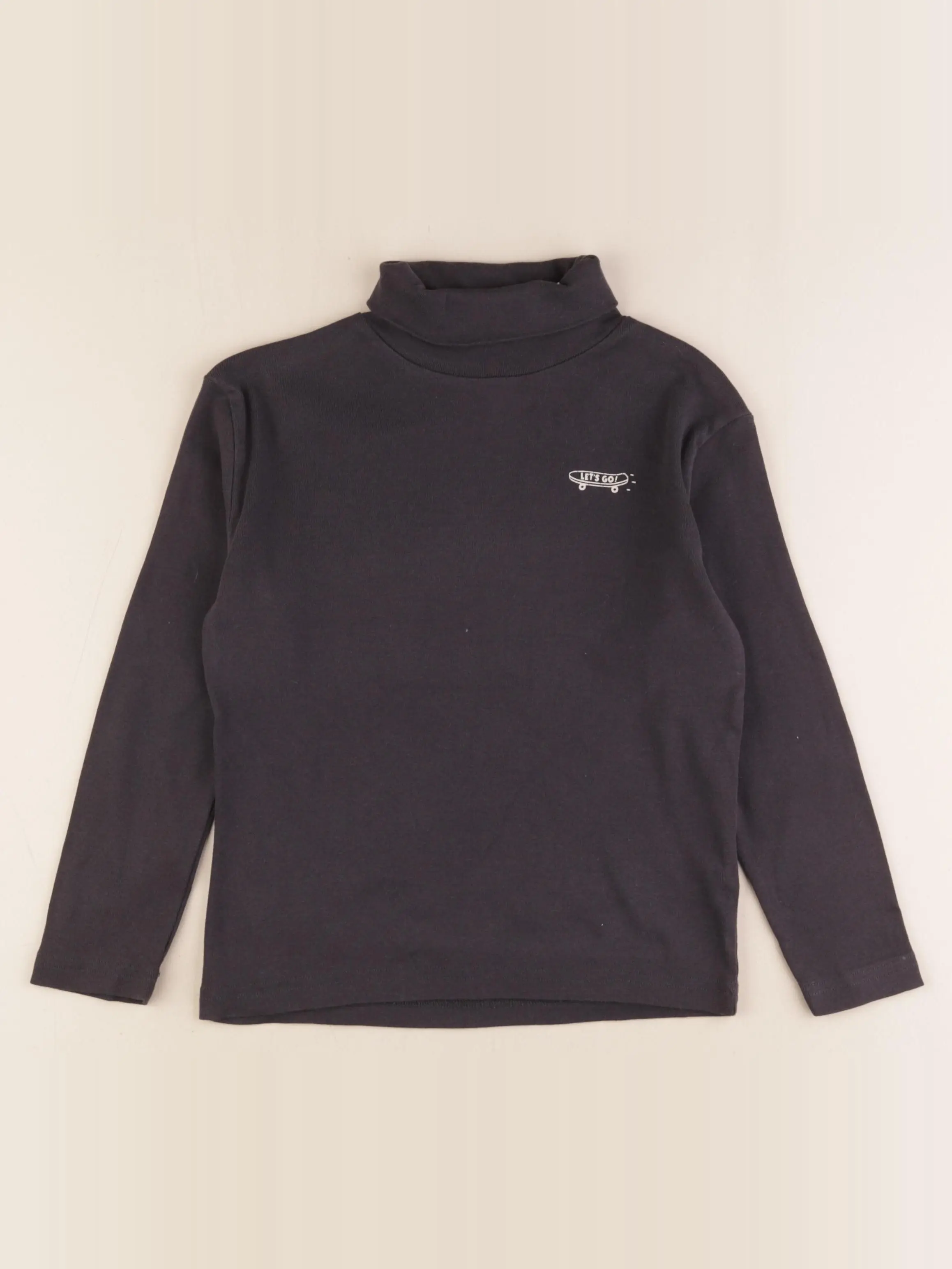Sous-pull noir