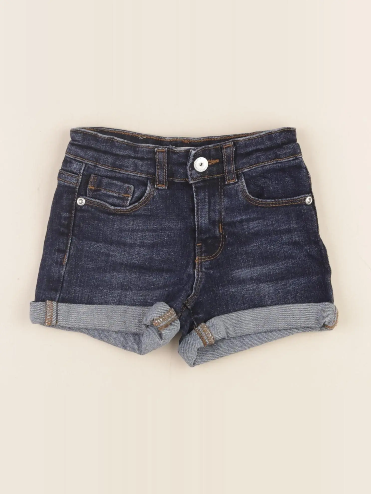 Short bleu