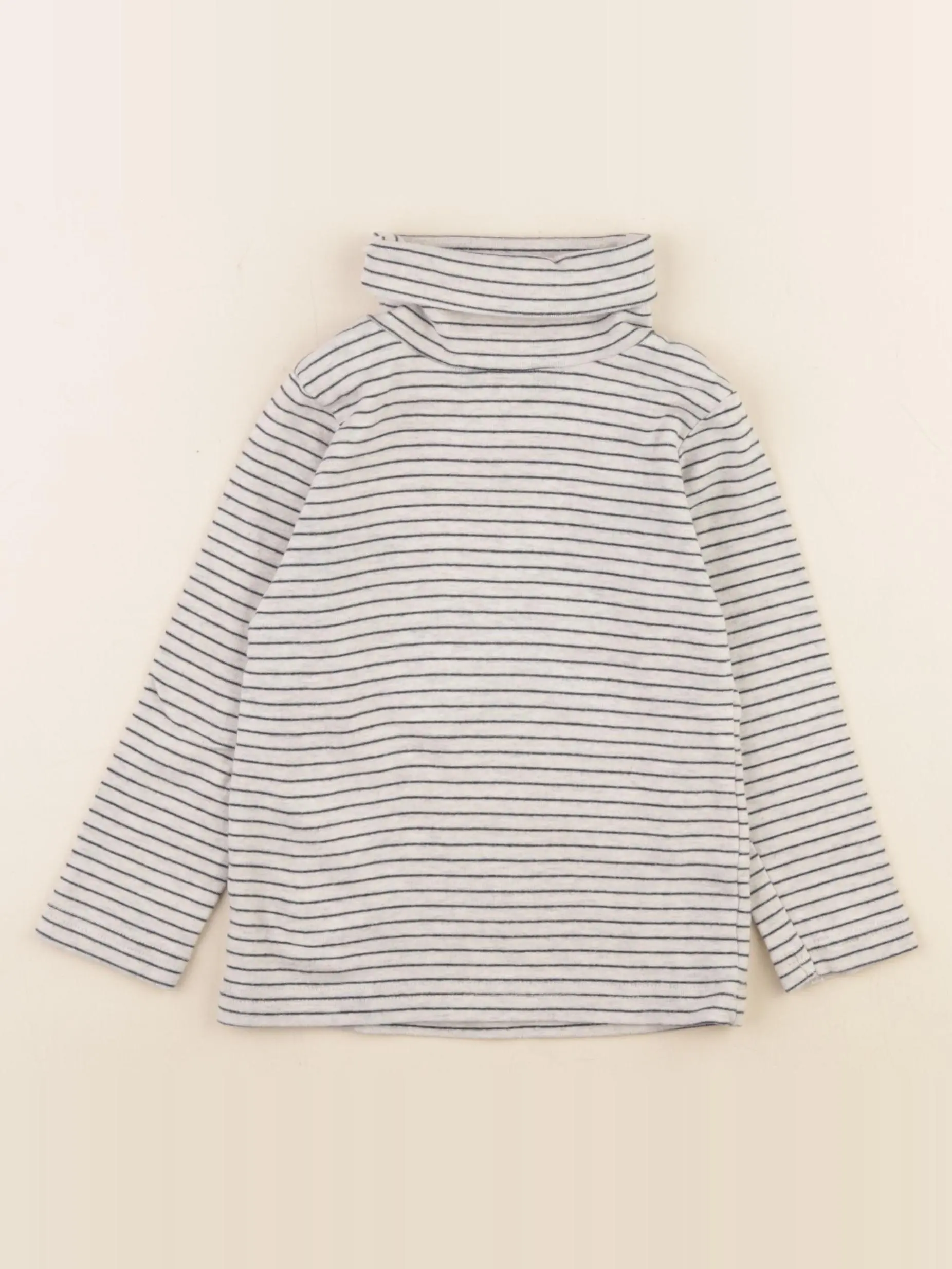 Sous-pull gris